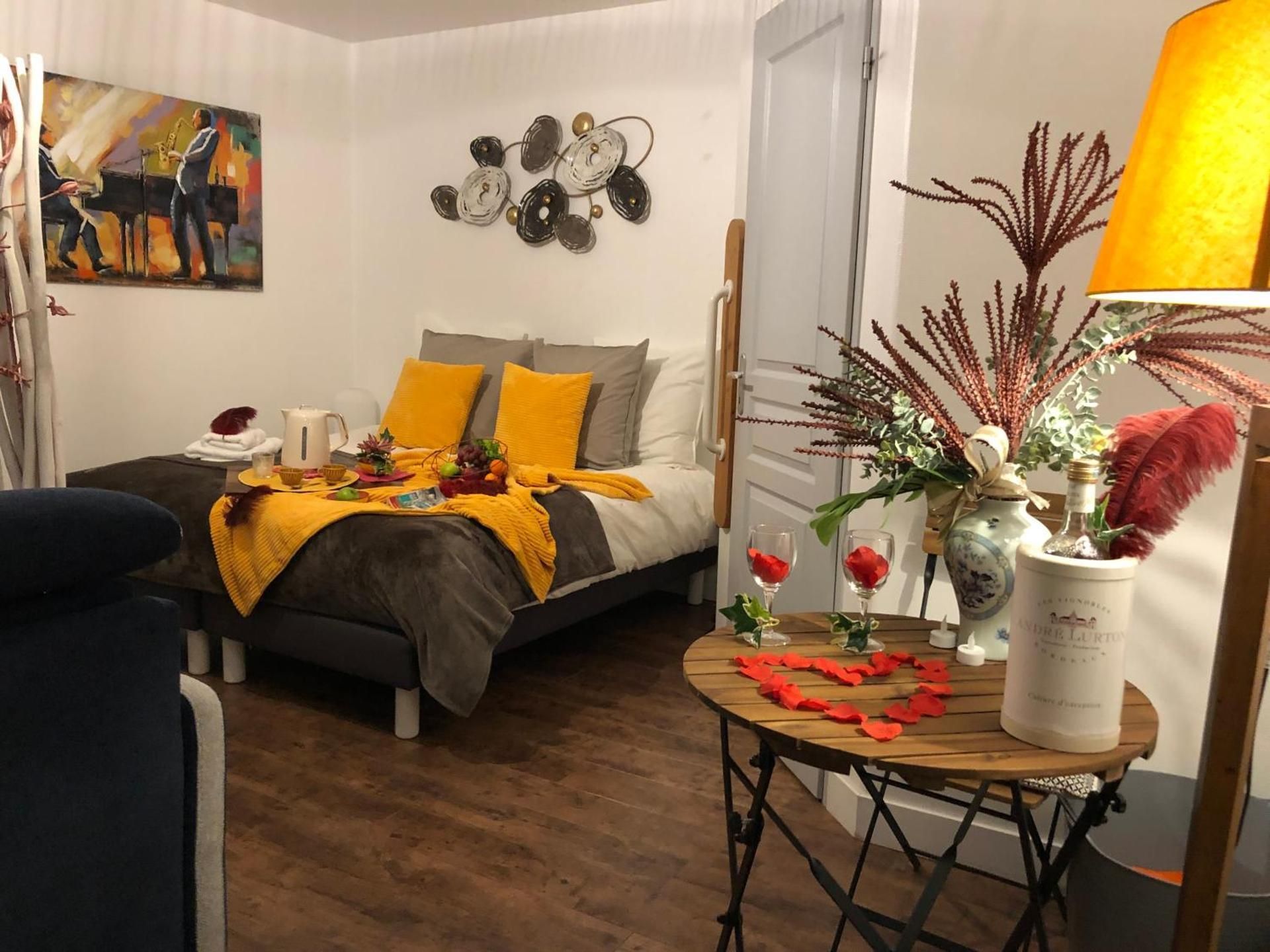 One-Bedroom Suite