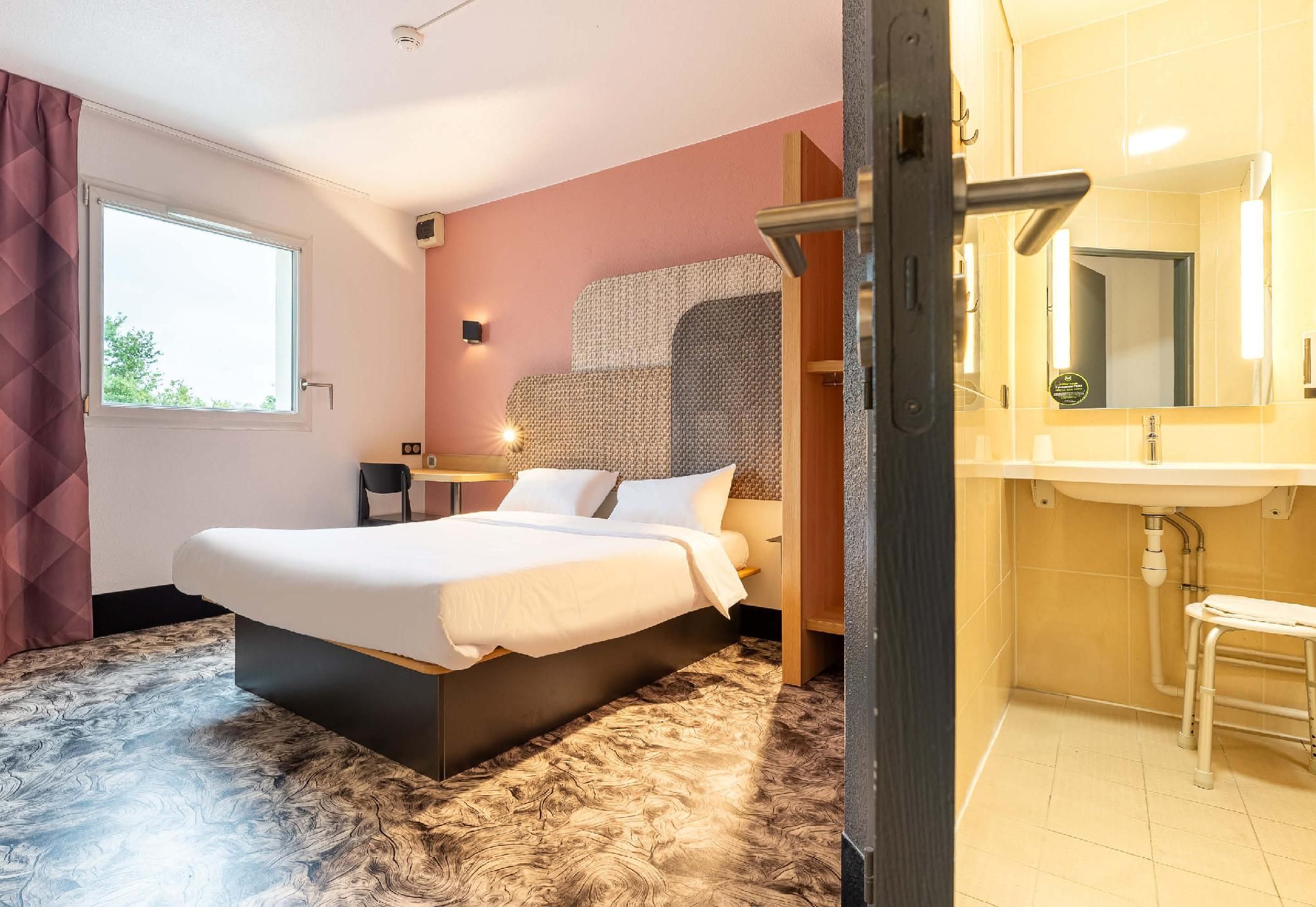 Double Room - Disability Access