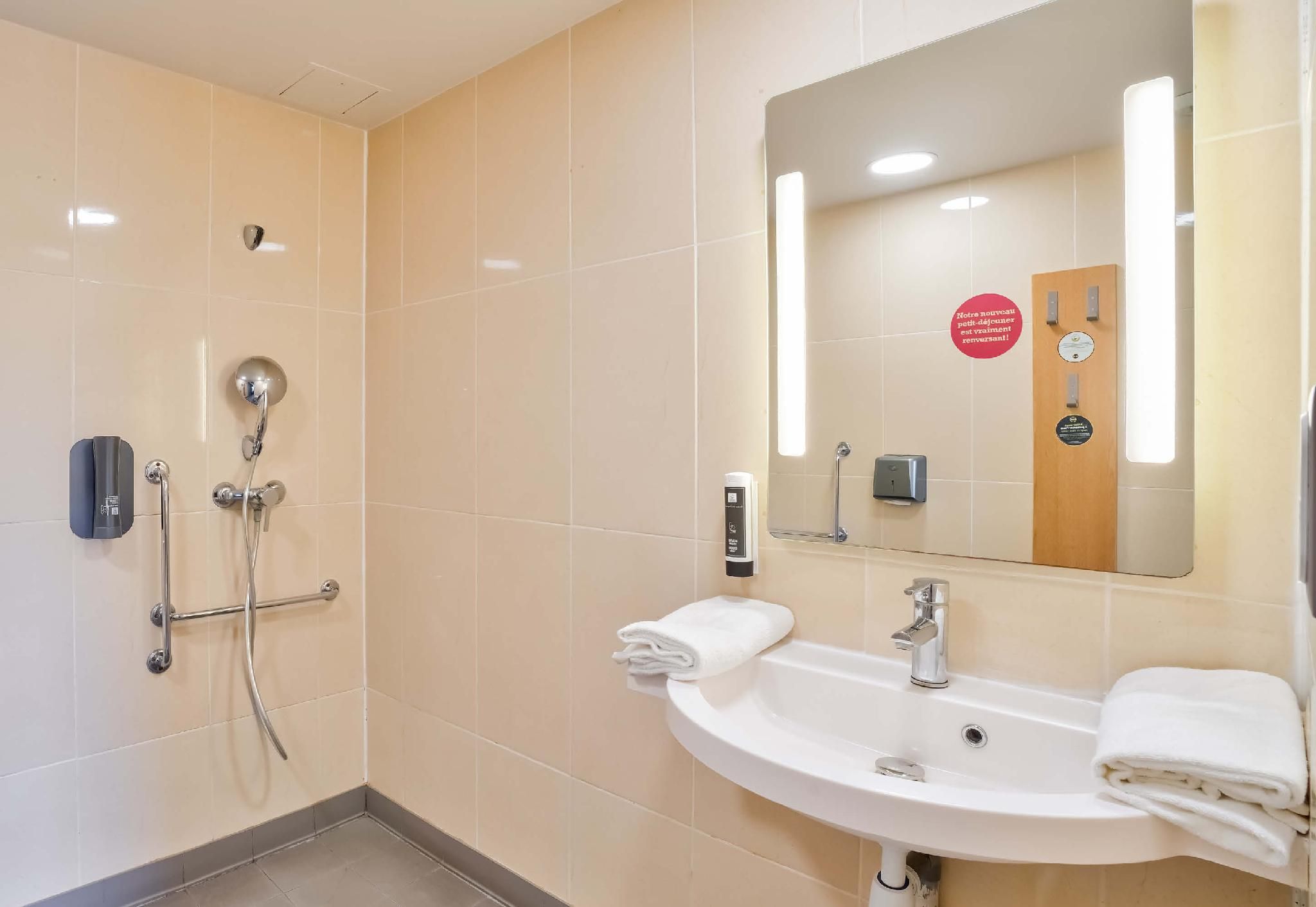 Double Room - Disability Access