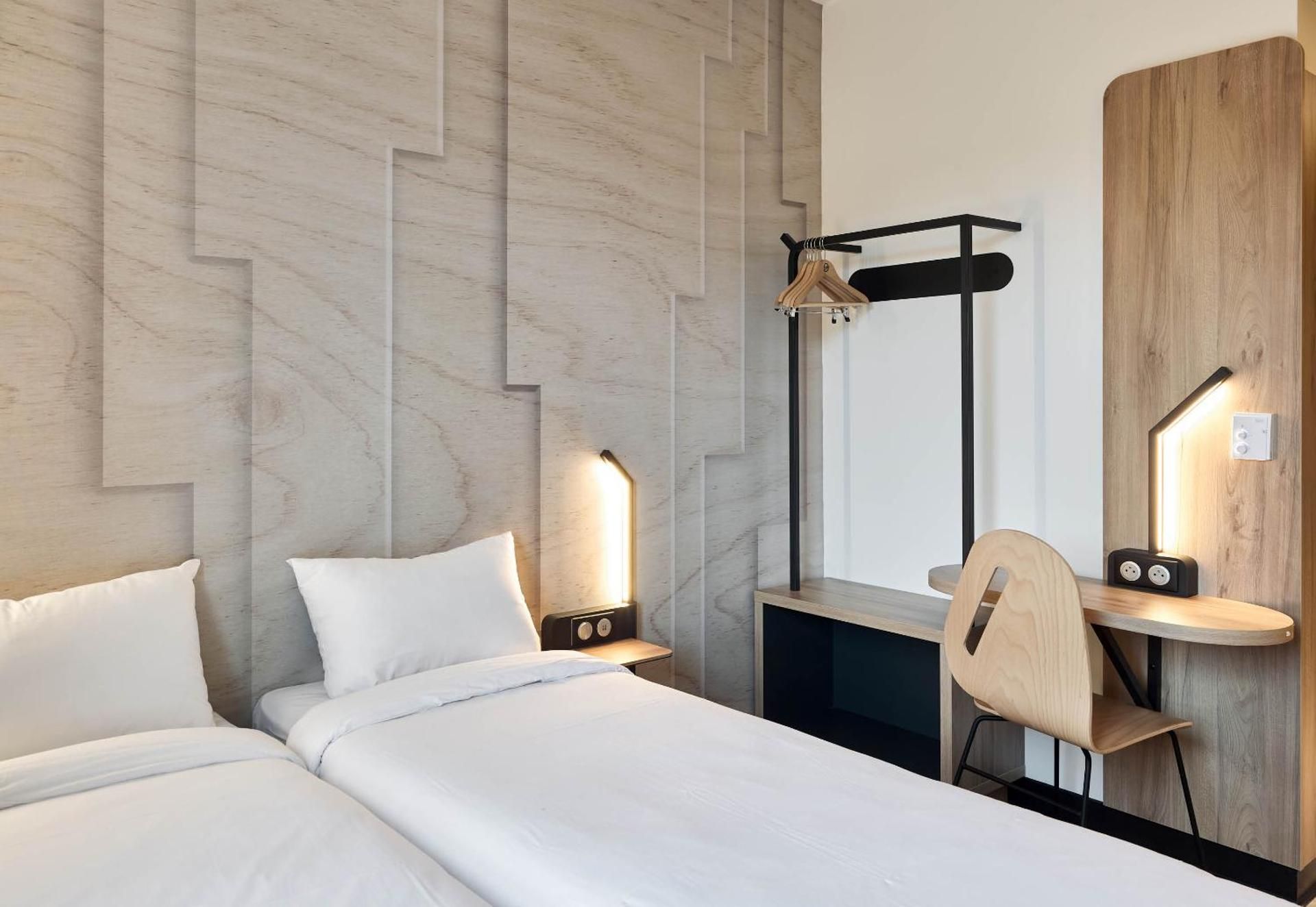 B&B HOTEL Orleans Saran Twin Room 2