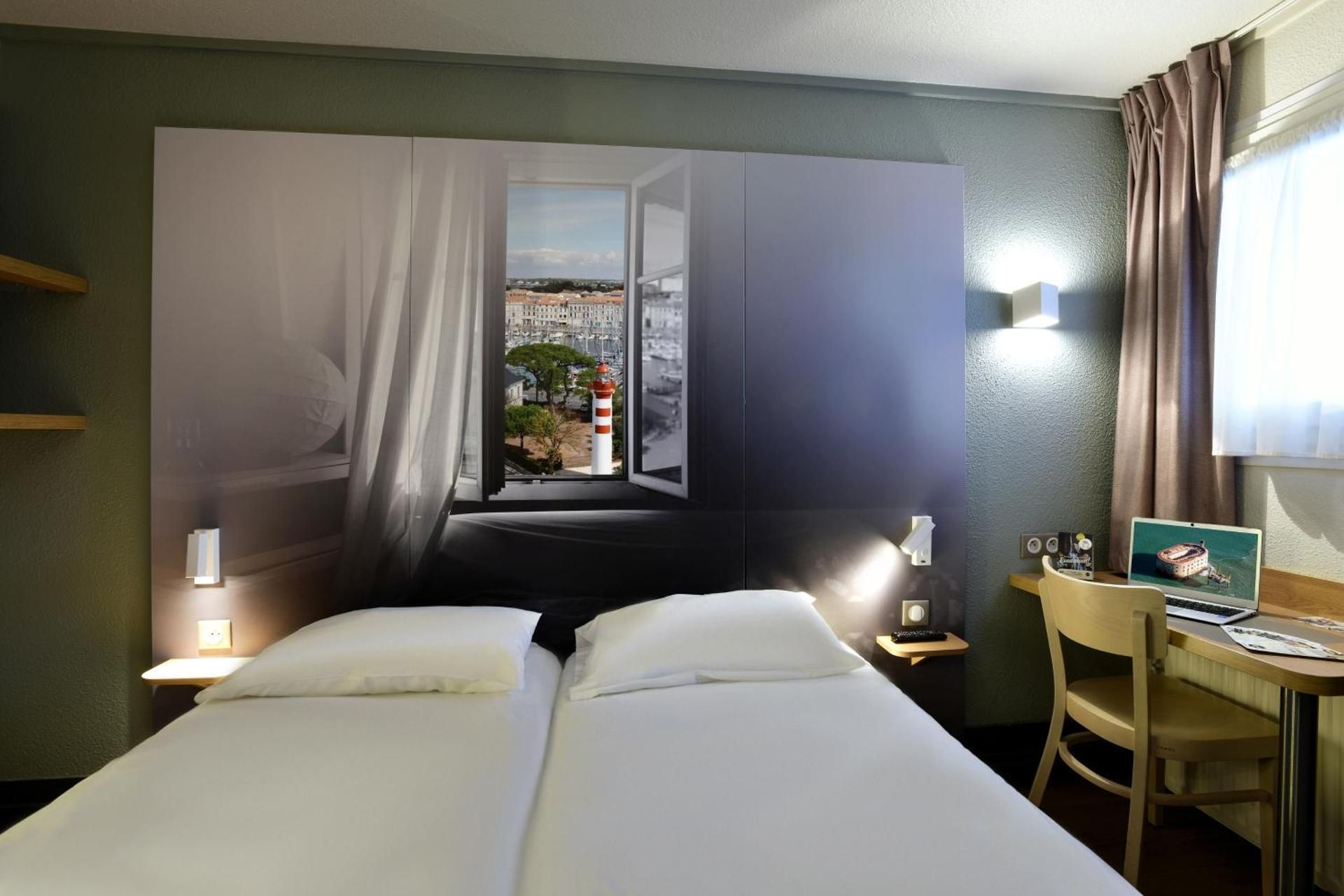 Twin Room - Non-Smoking
