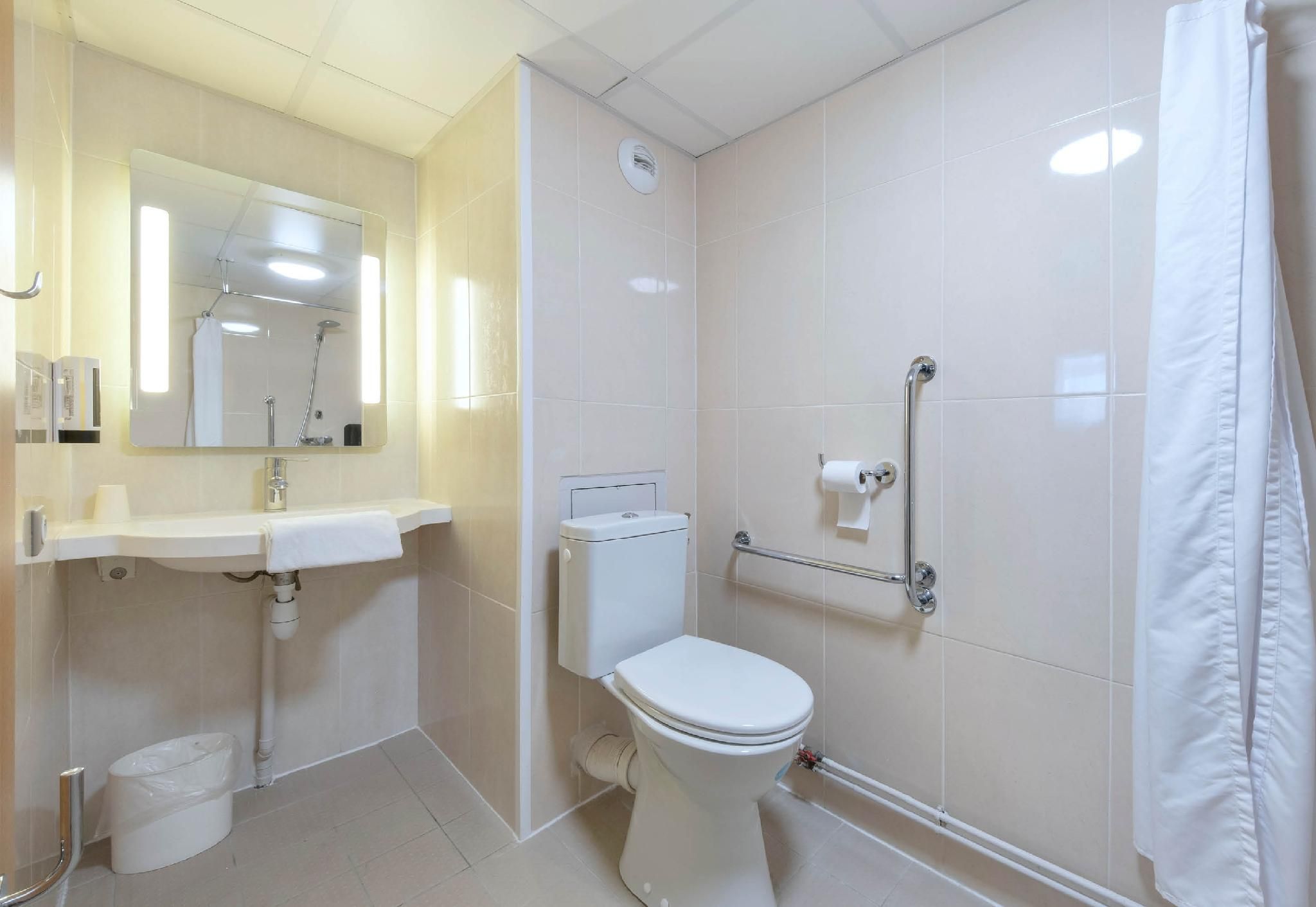 Double Room - Disability Access