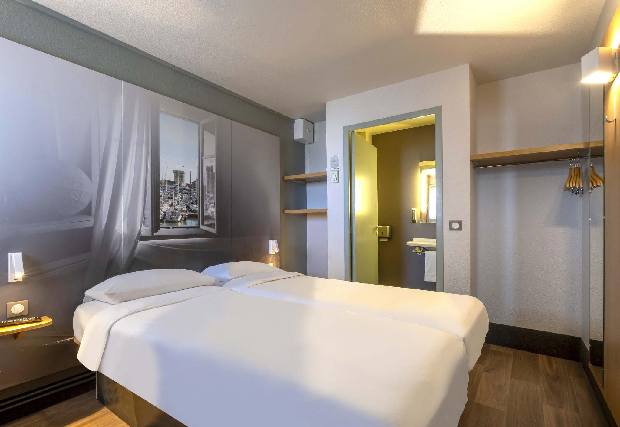 Twin Room - Non-Smoking