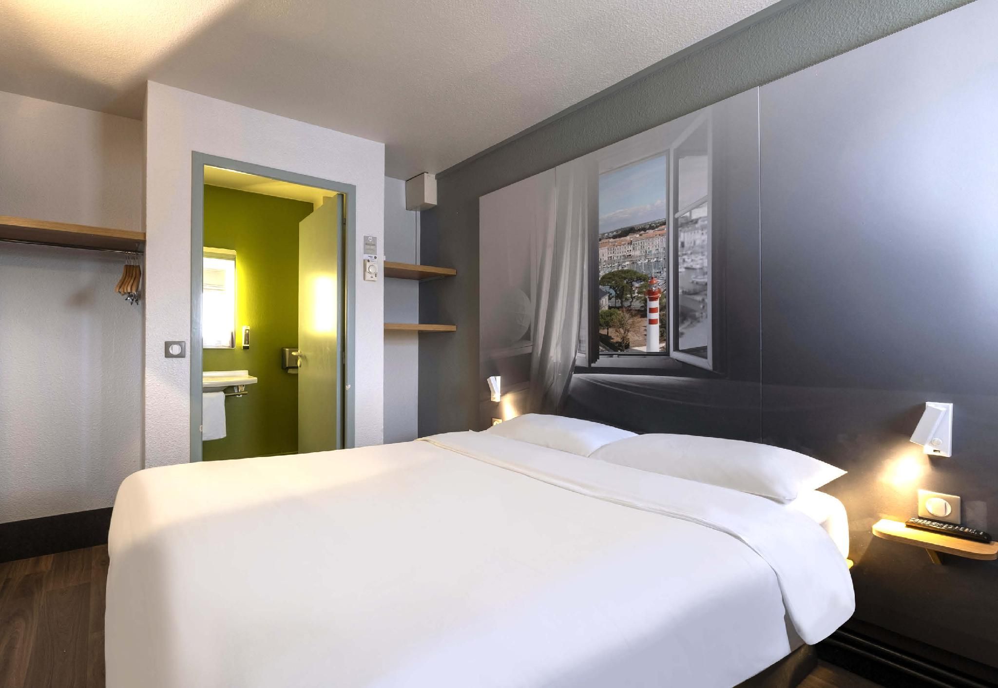 Double Room - Non-Smoking