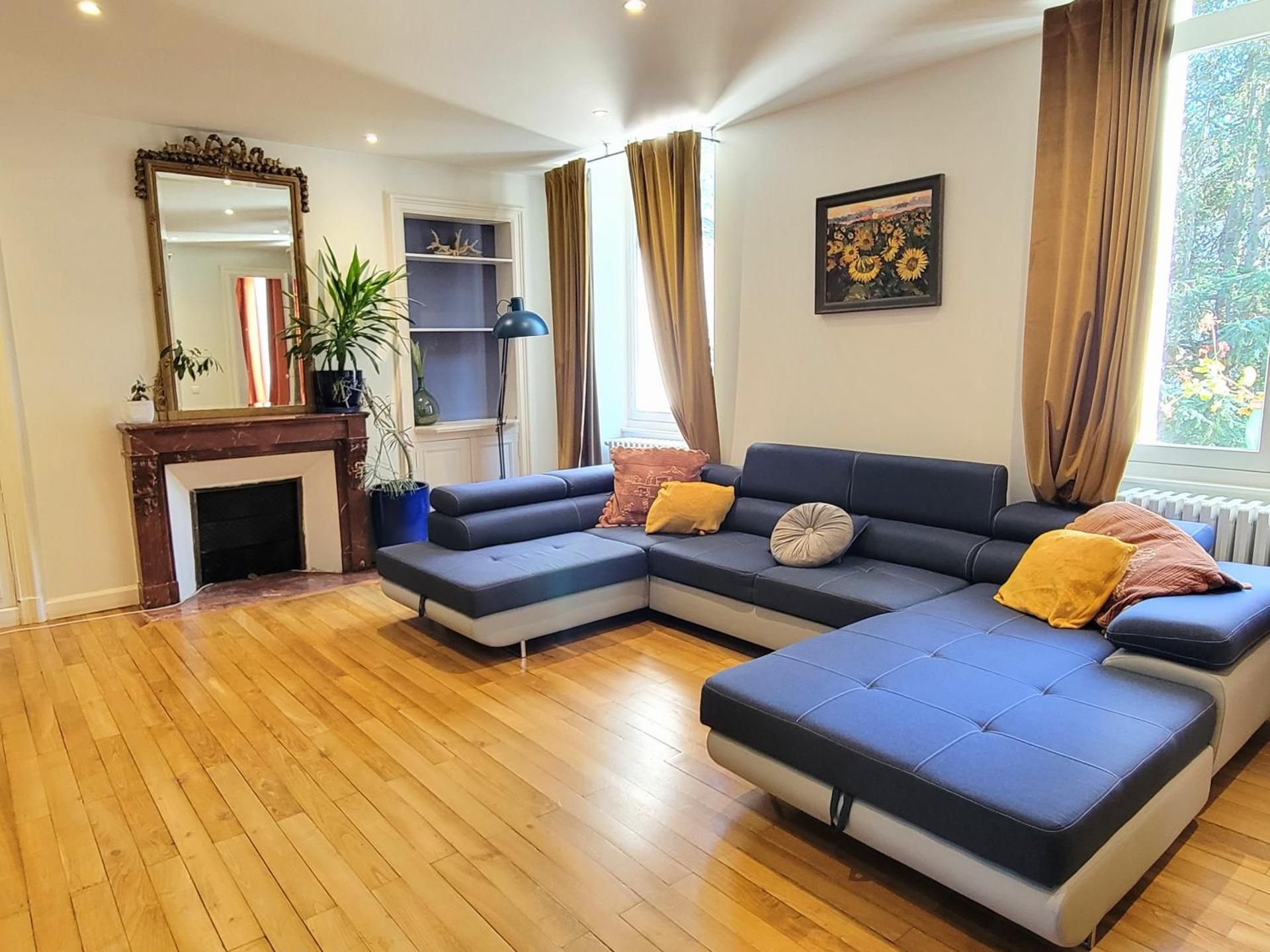 Apartment with Balcony