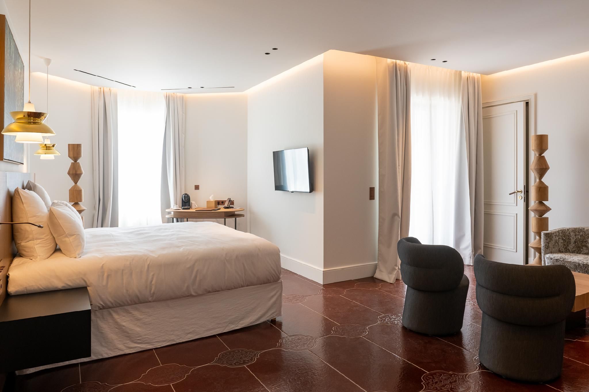 Junior Suite - 1 King Bed