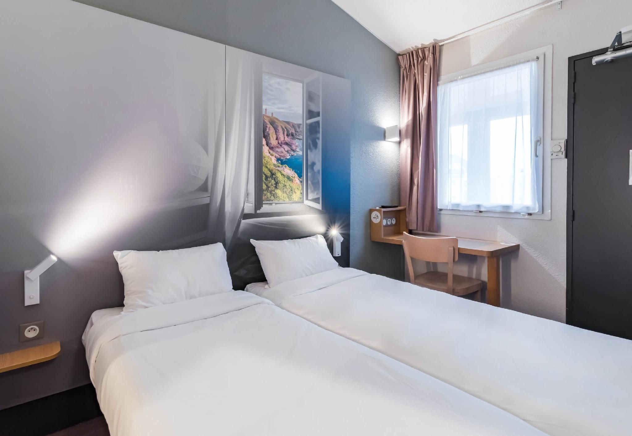 B&B HOTEL Saint-Brieuc Twin Room 2