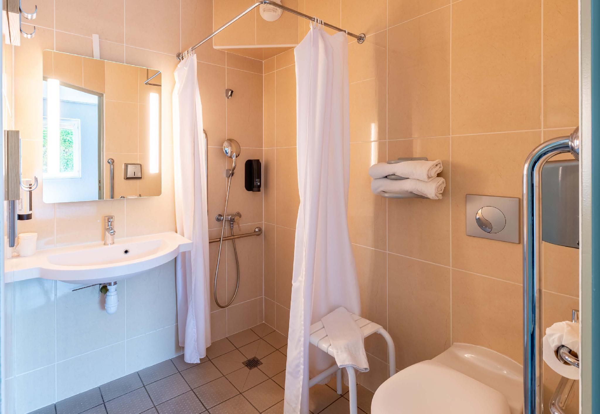 Double Room - Disability Access
