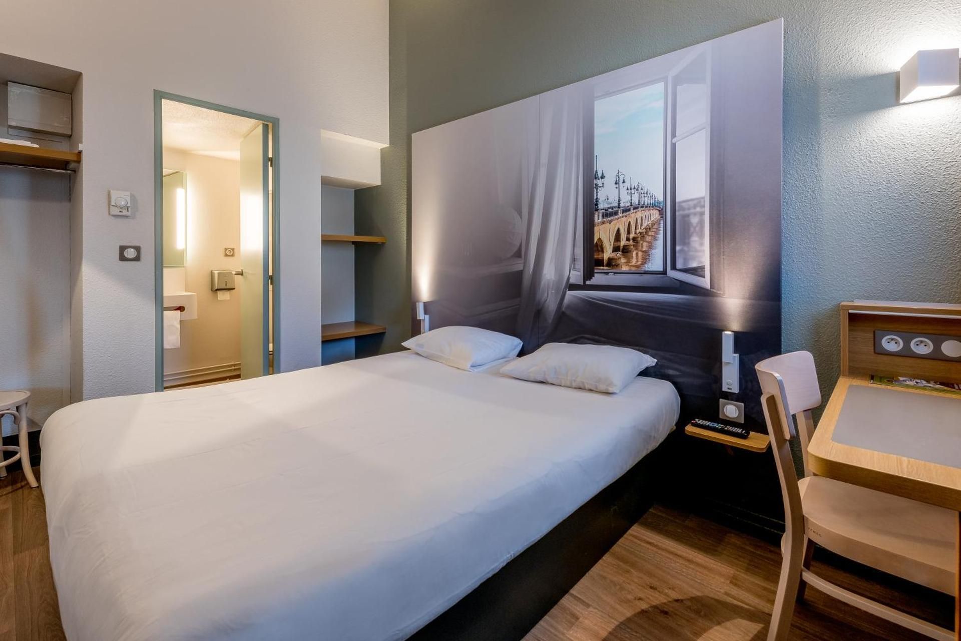 Double Room - Smoking