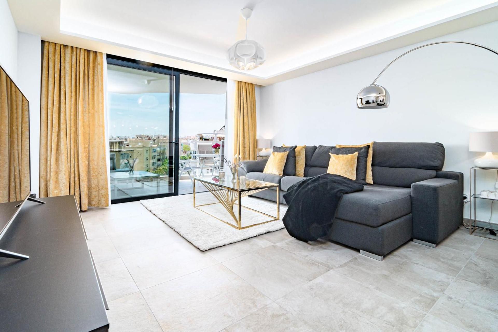 Apartment with Balcony