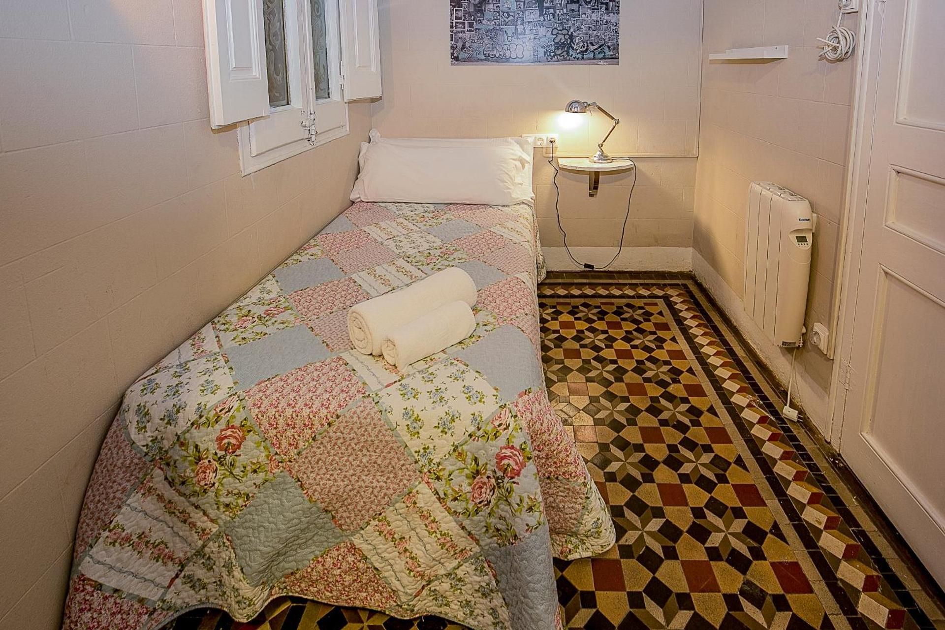 Budget Single Room