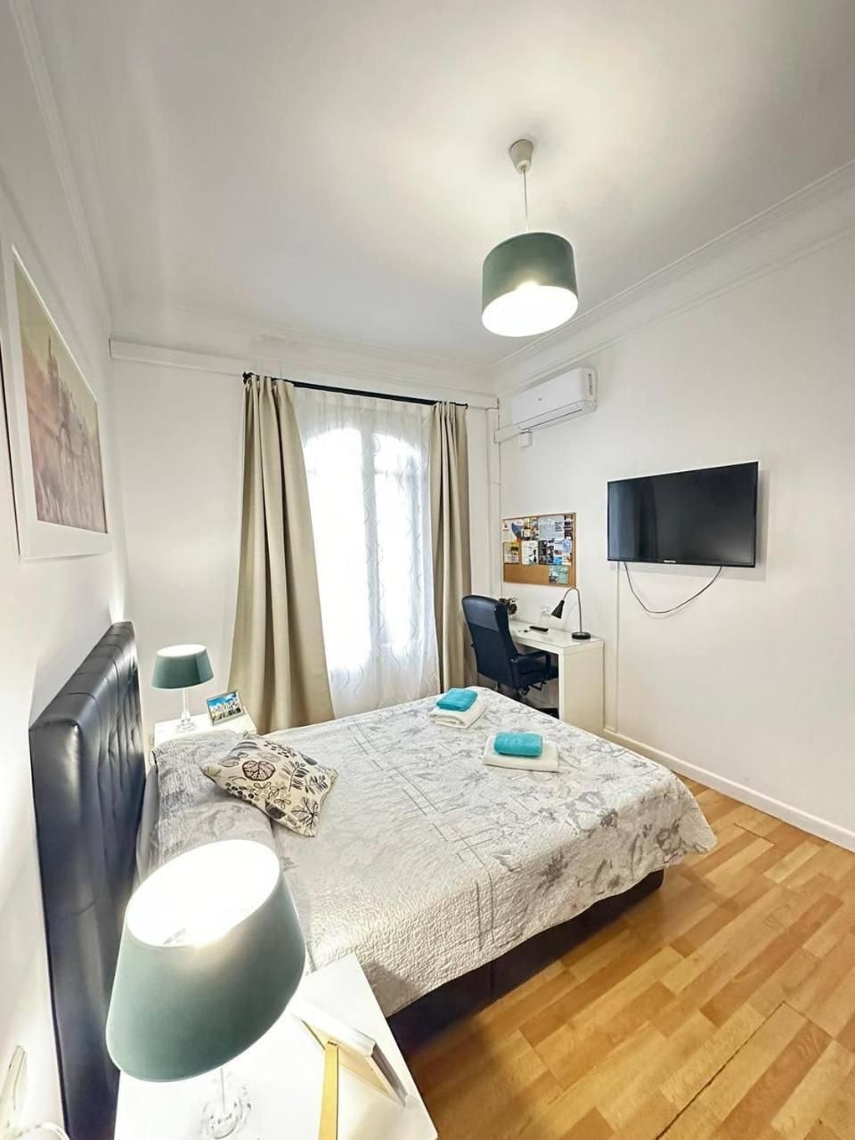 Double Room with Shared Bathroom