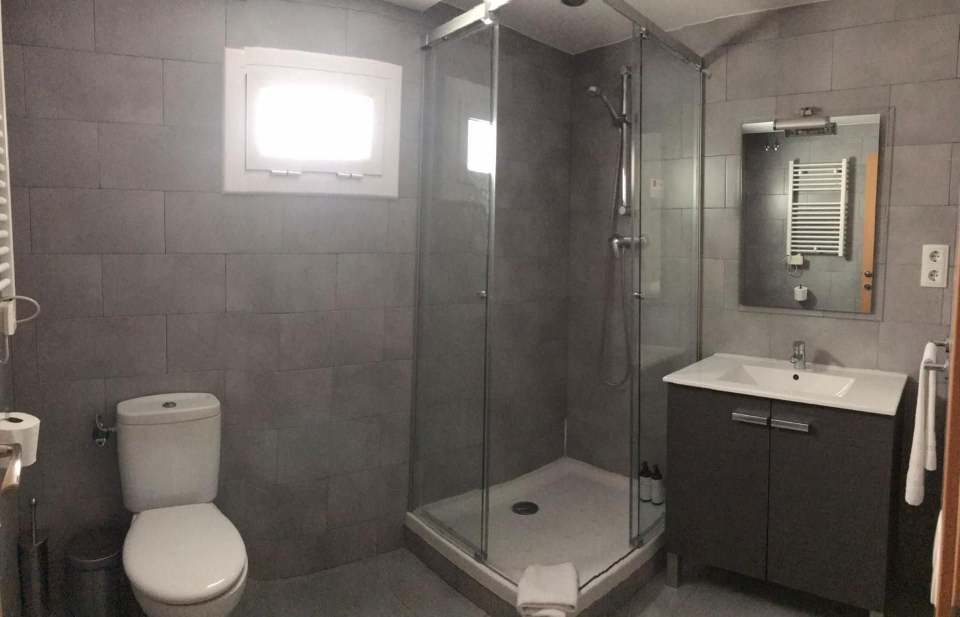 Sweet BCN Laforja One-Bedroom Apartment 3