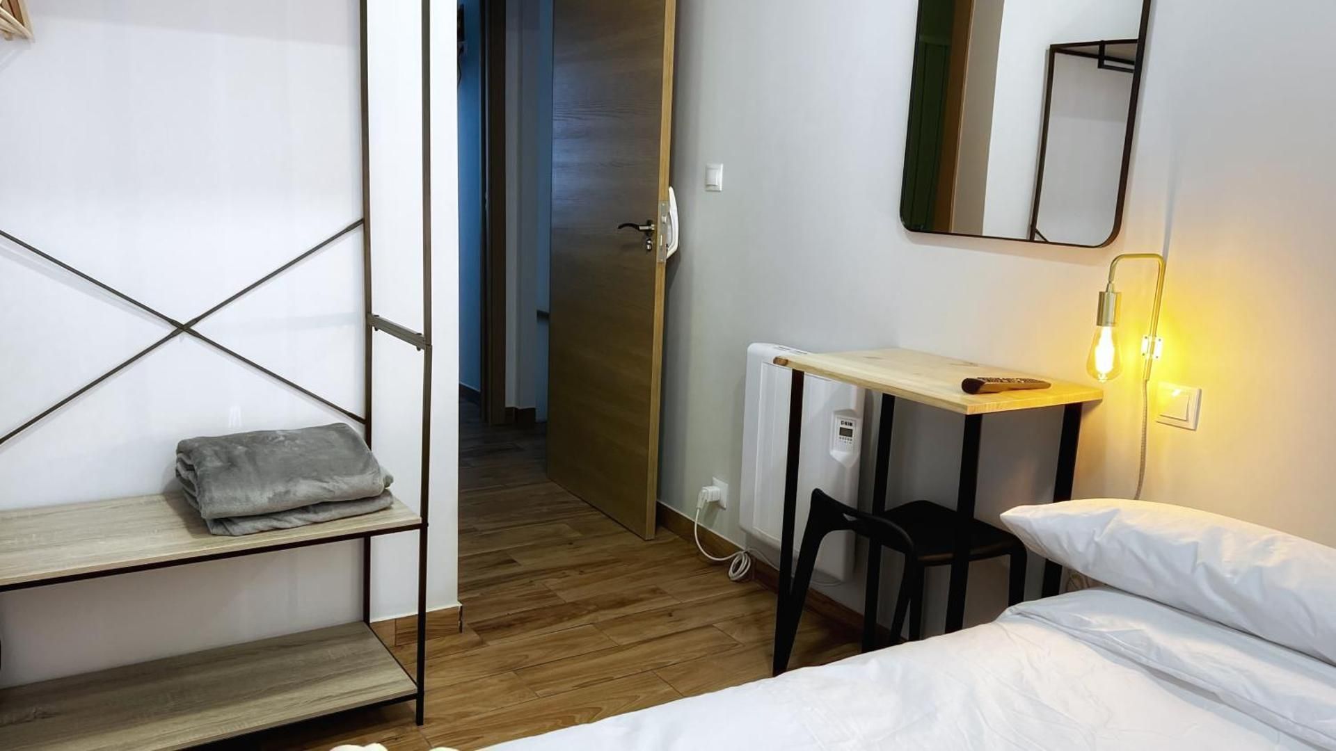 Single Room with Private Bathroom