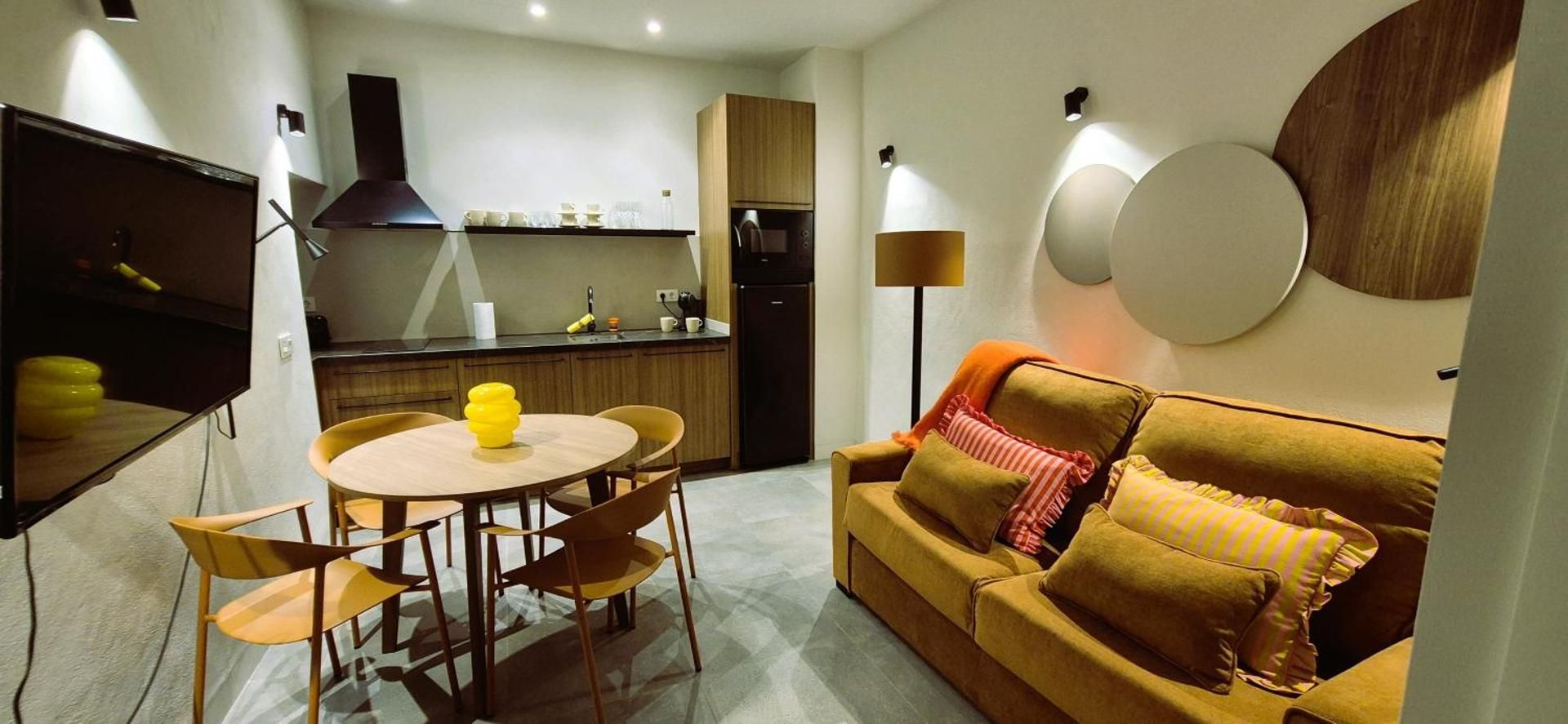 One-Bedroom Apartment