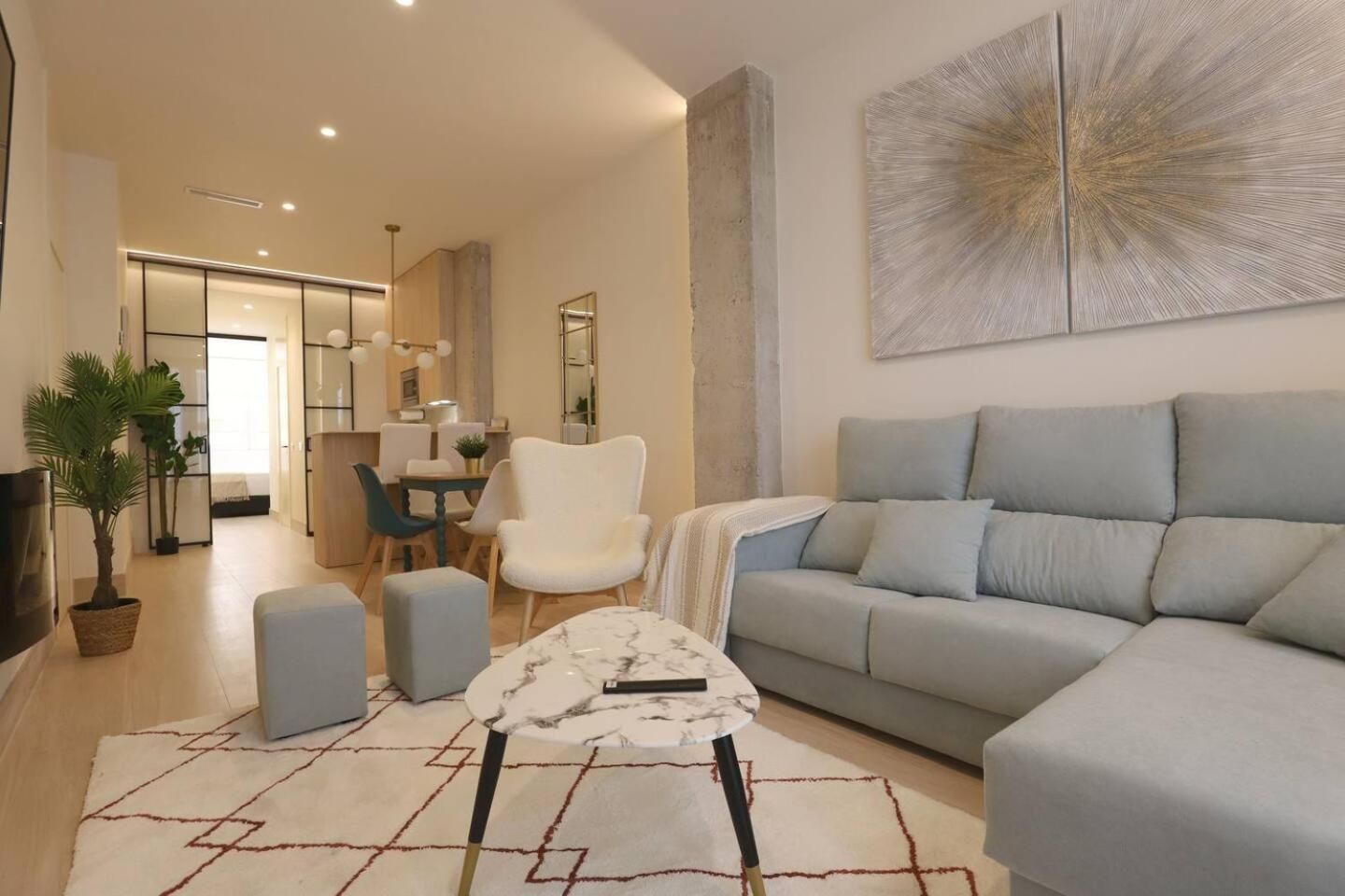 One-Bedroom Apartment