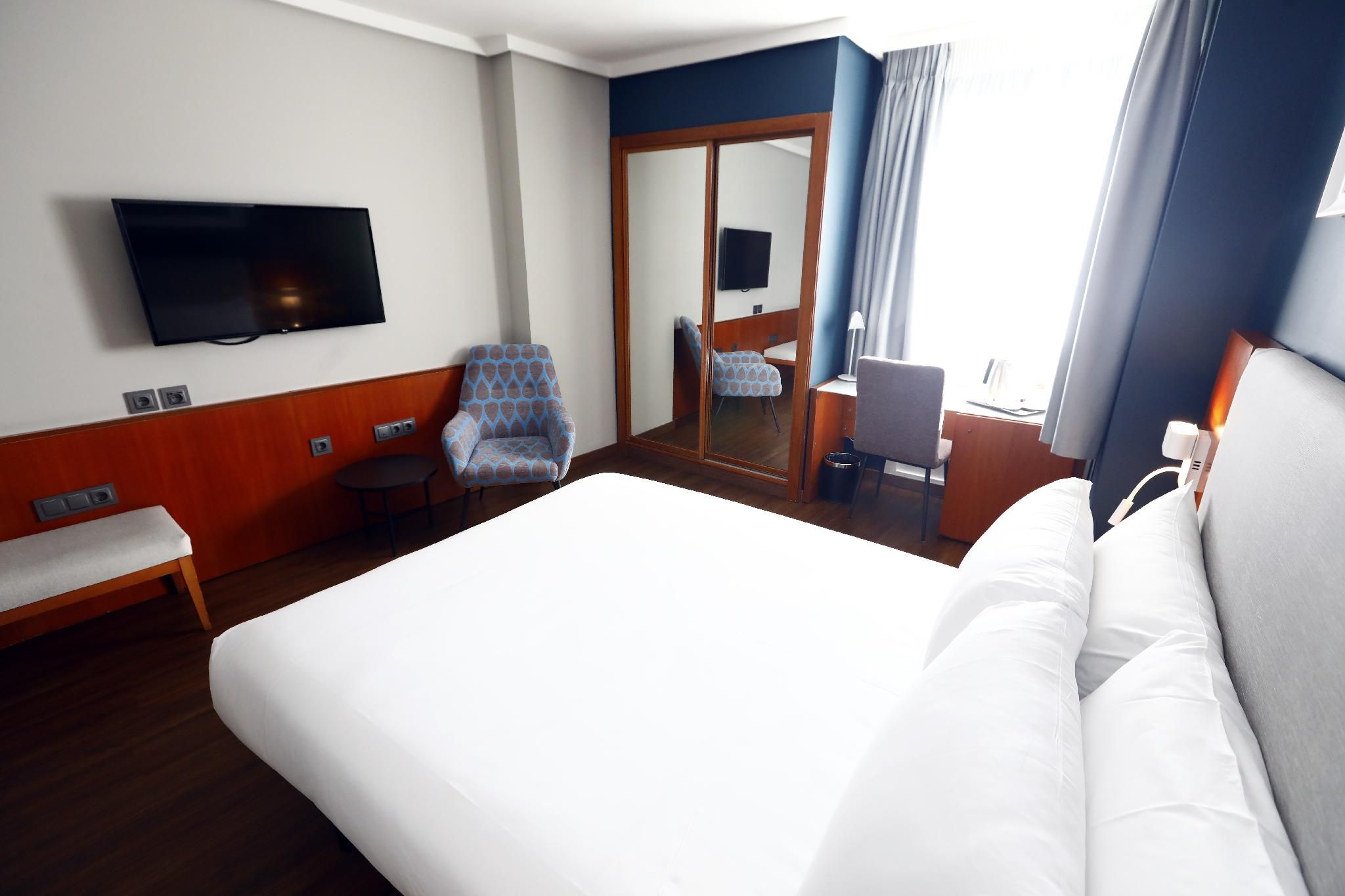 Double Room - Disability Access