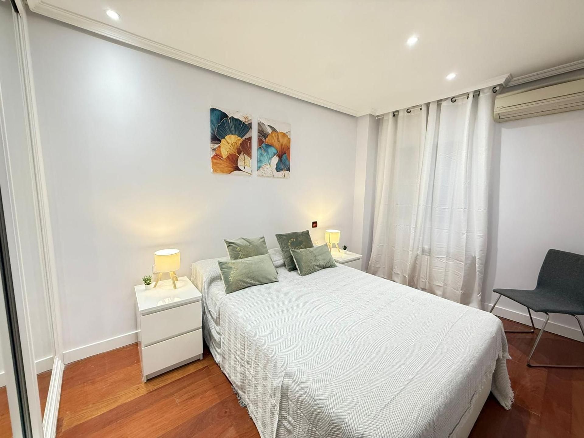 Standard Double Room with Shared Bathroom