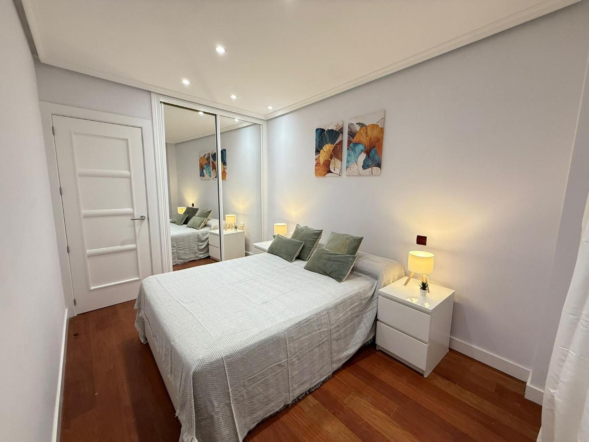 Standard Double Room with Shared Bathroom