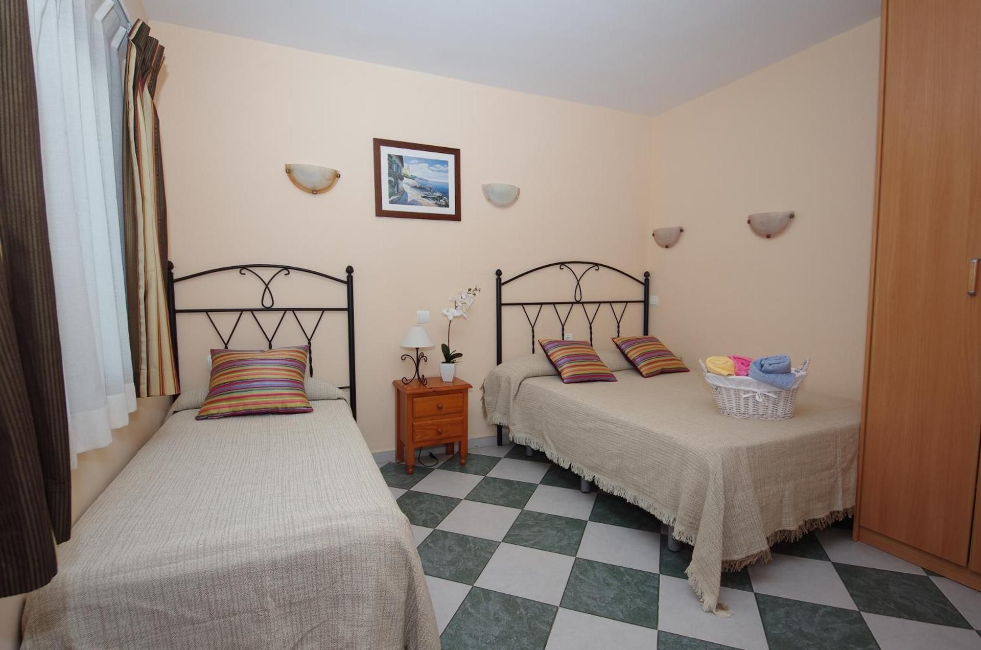 Double Room with Private Bathroom - 1 Double bed
