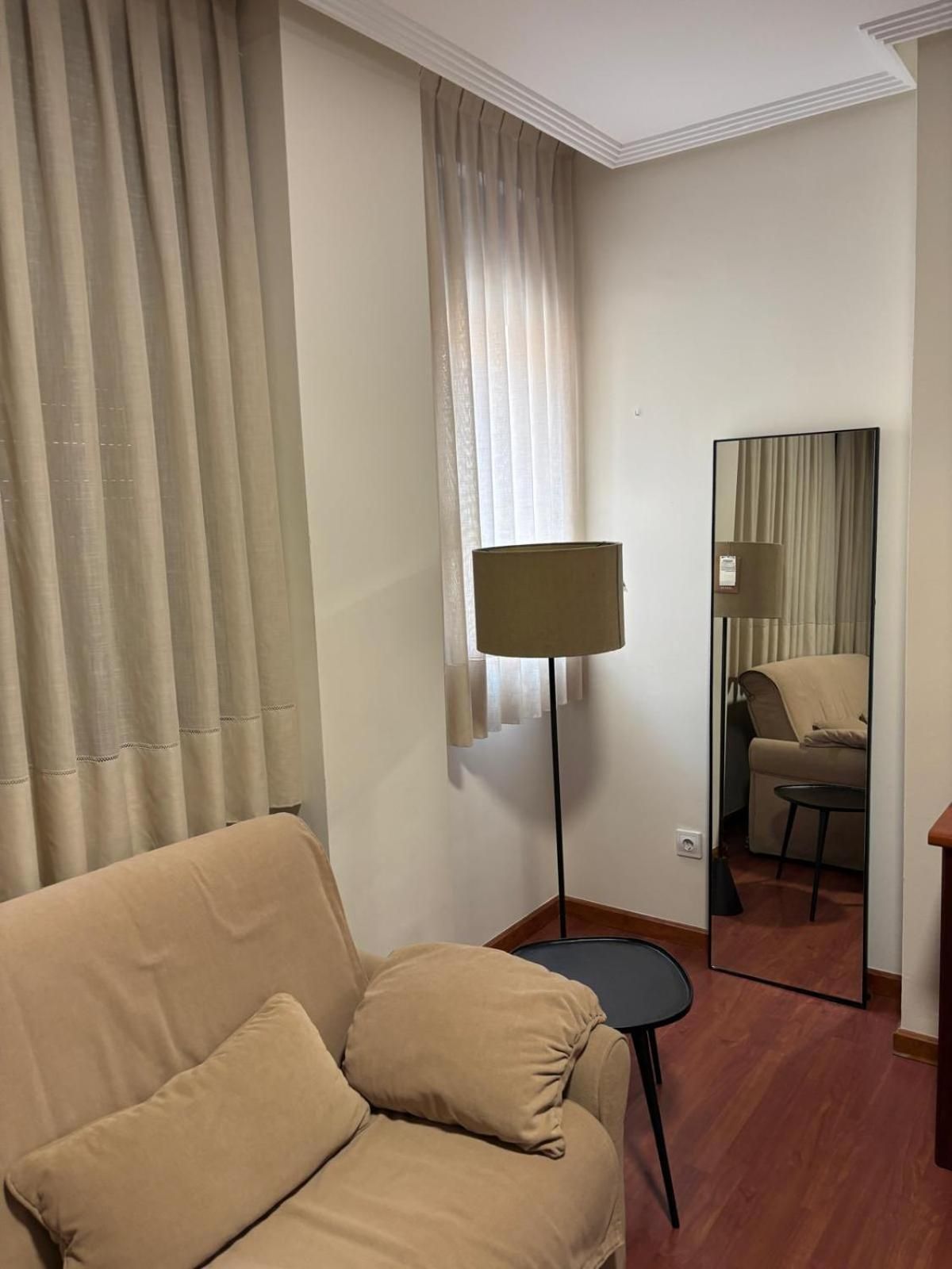 Standard Twin Room with Sofa