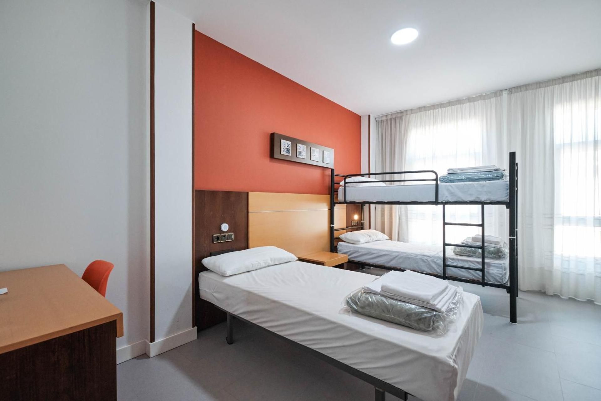 Triple Room with Private Bathroom