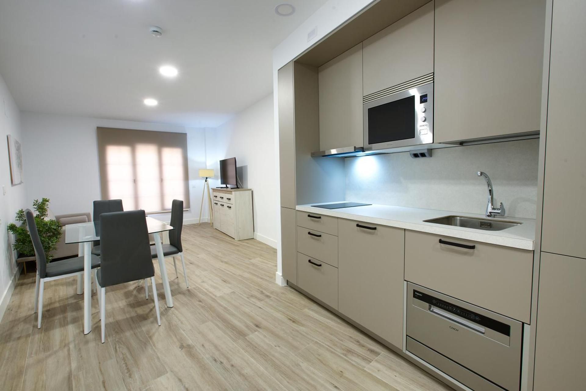 Two-Bedroom Deluxe Apartment