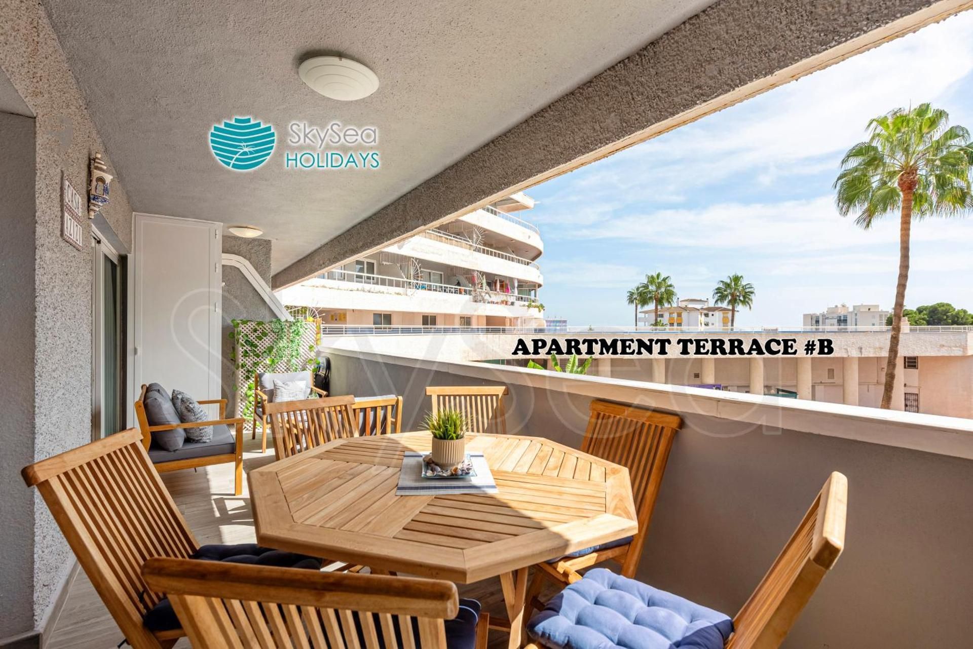 SKYSEA Benalmadena Puerto Marina Apartment Terrace #B 2