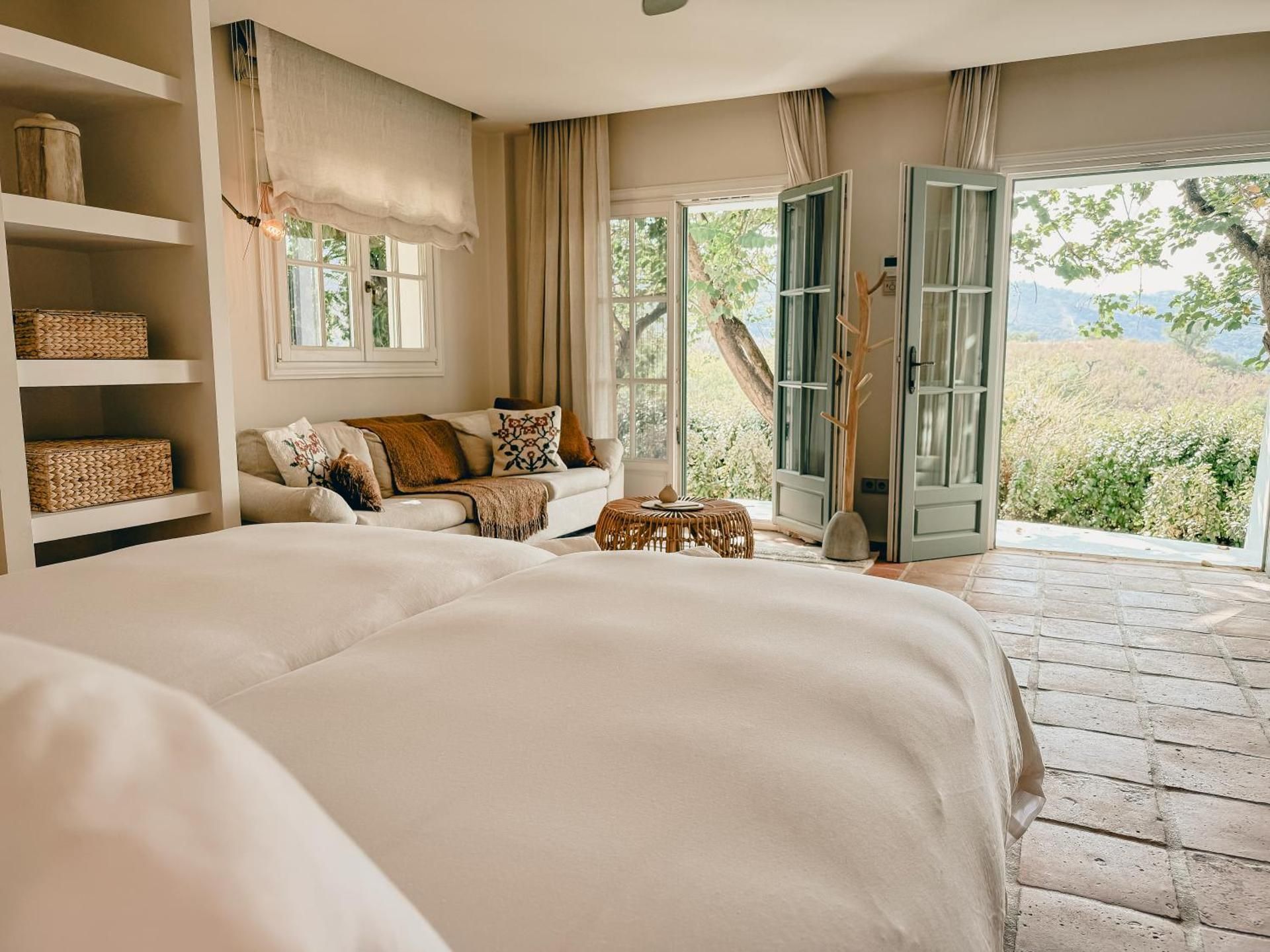 Double Room with Mountain View
