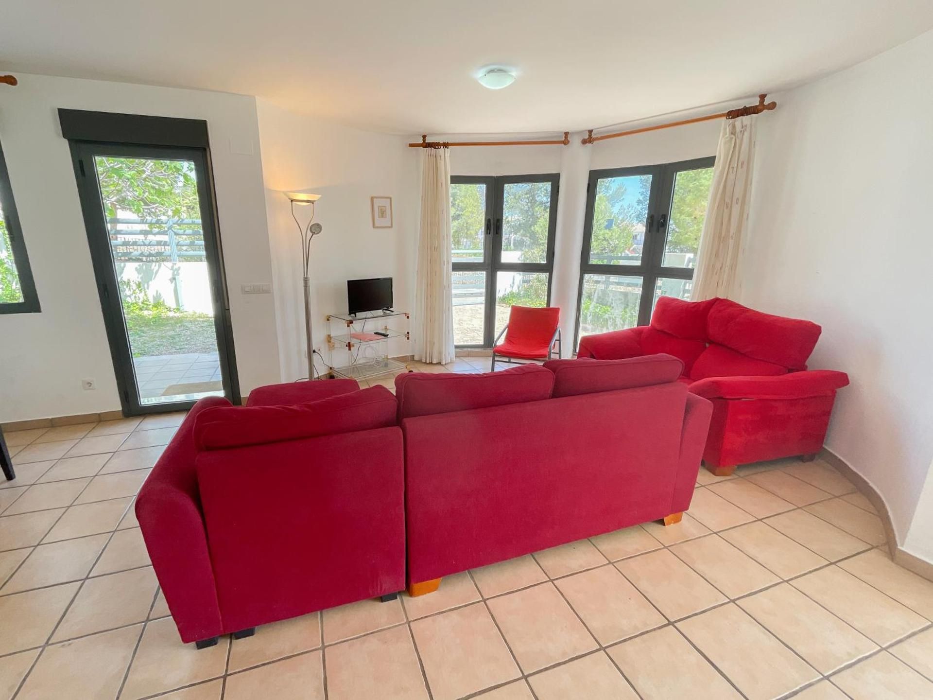 Two-Bedroom Apartment (4-6 Adults)