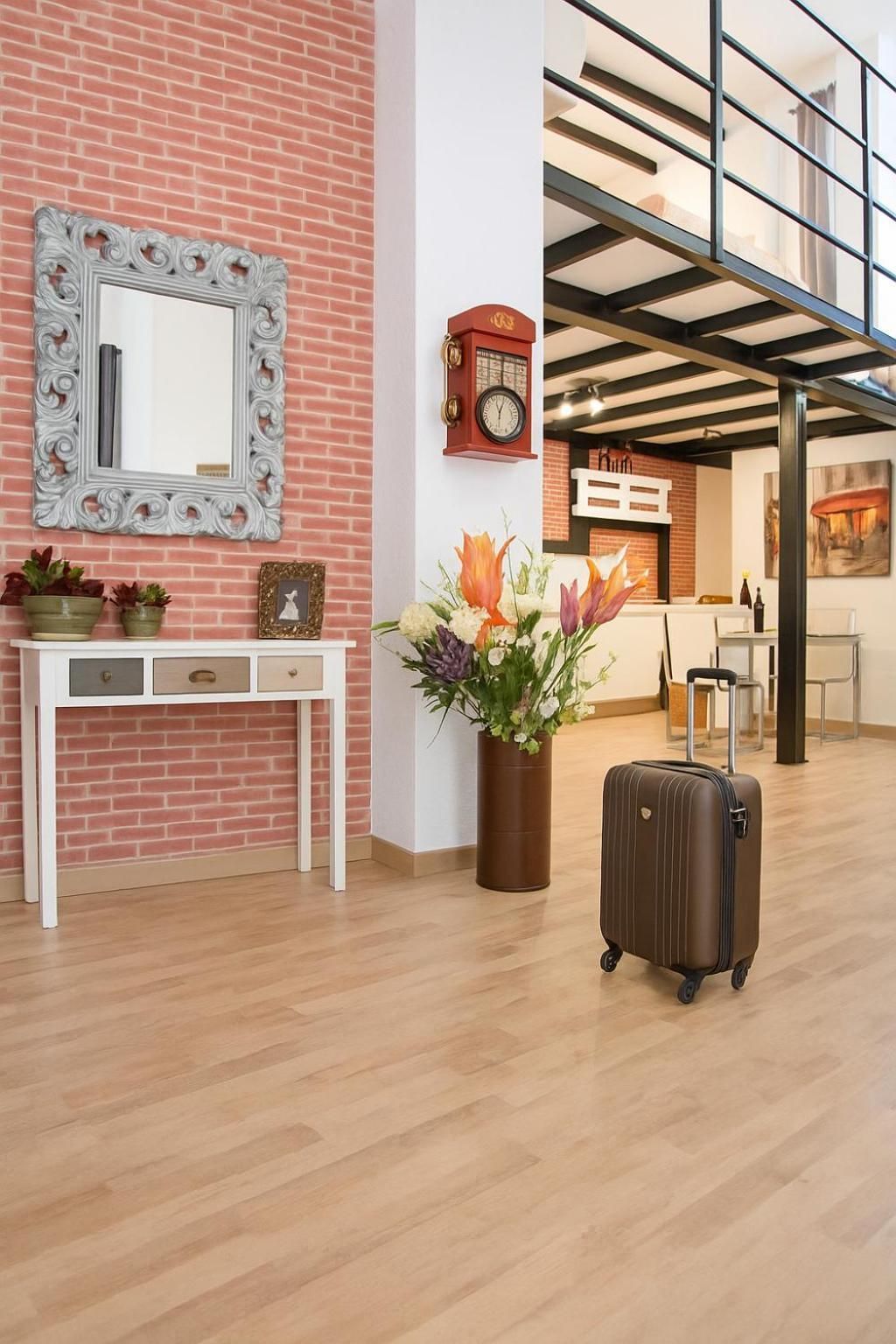 Apartment - Split Level