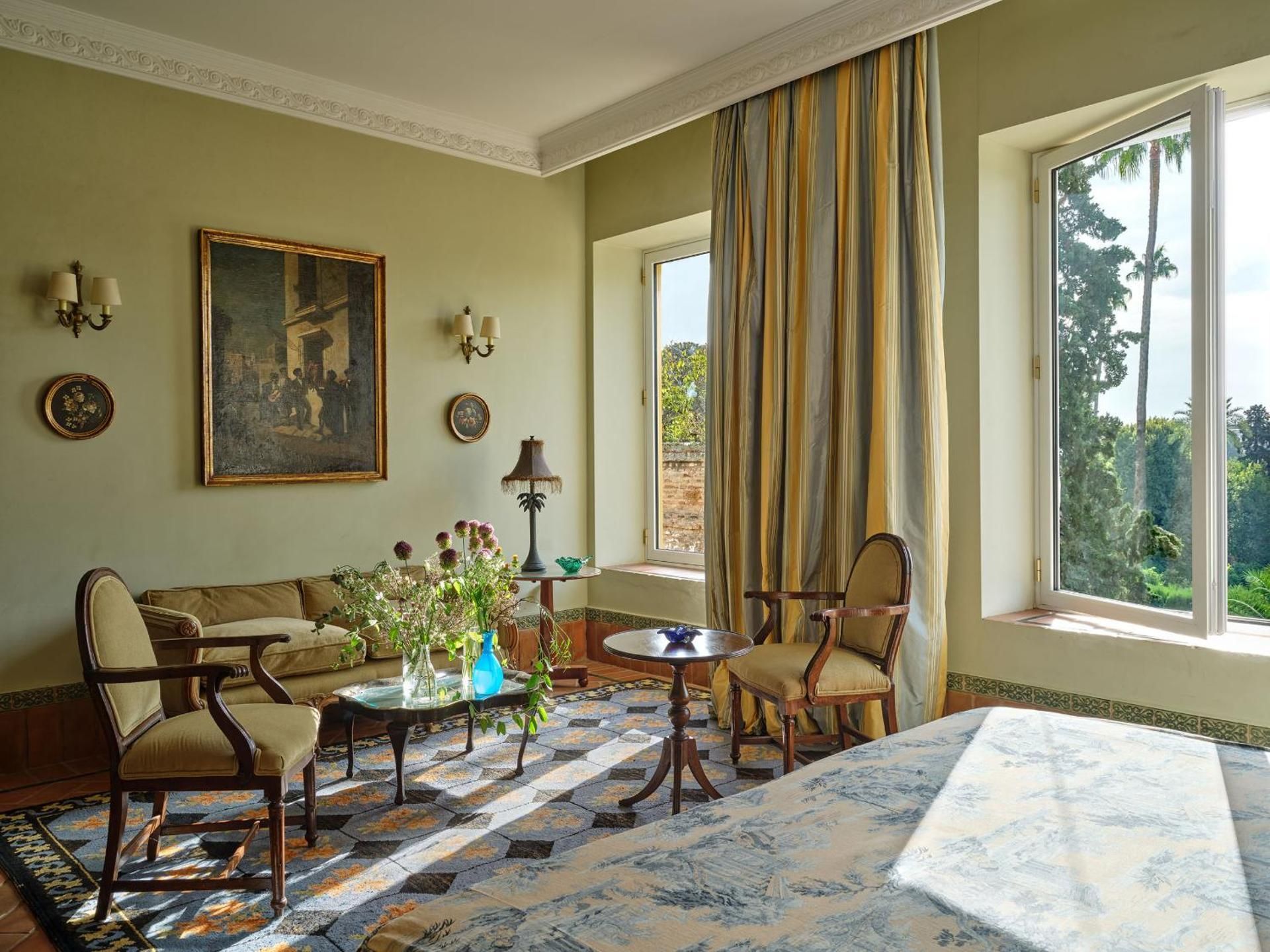 Deluxe Double Room with Castle View
