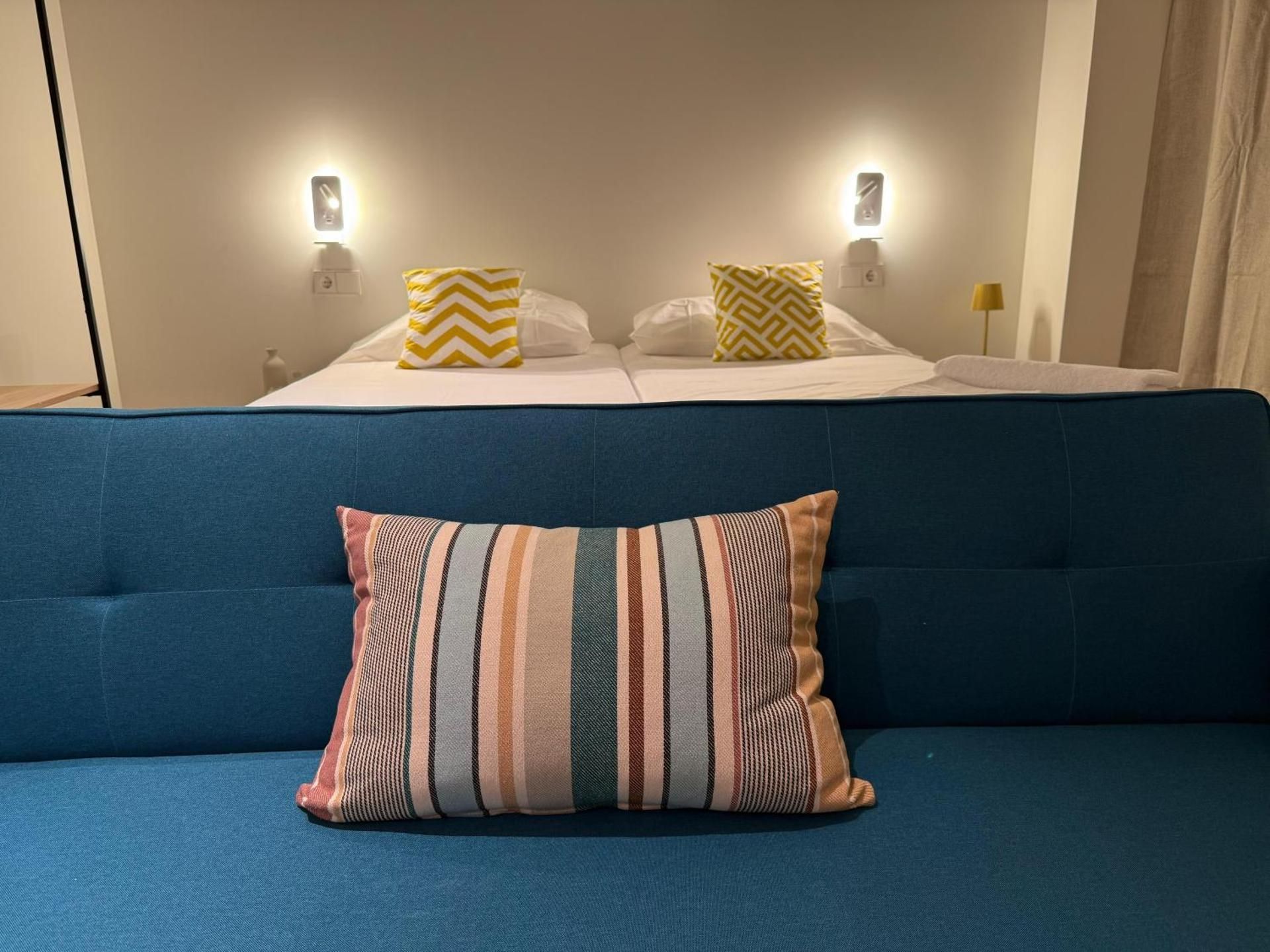 One-Bedroom Deluxe Apartment