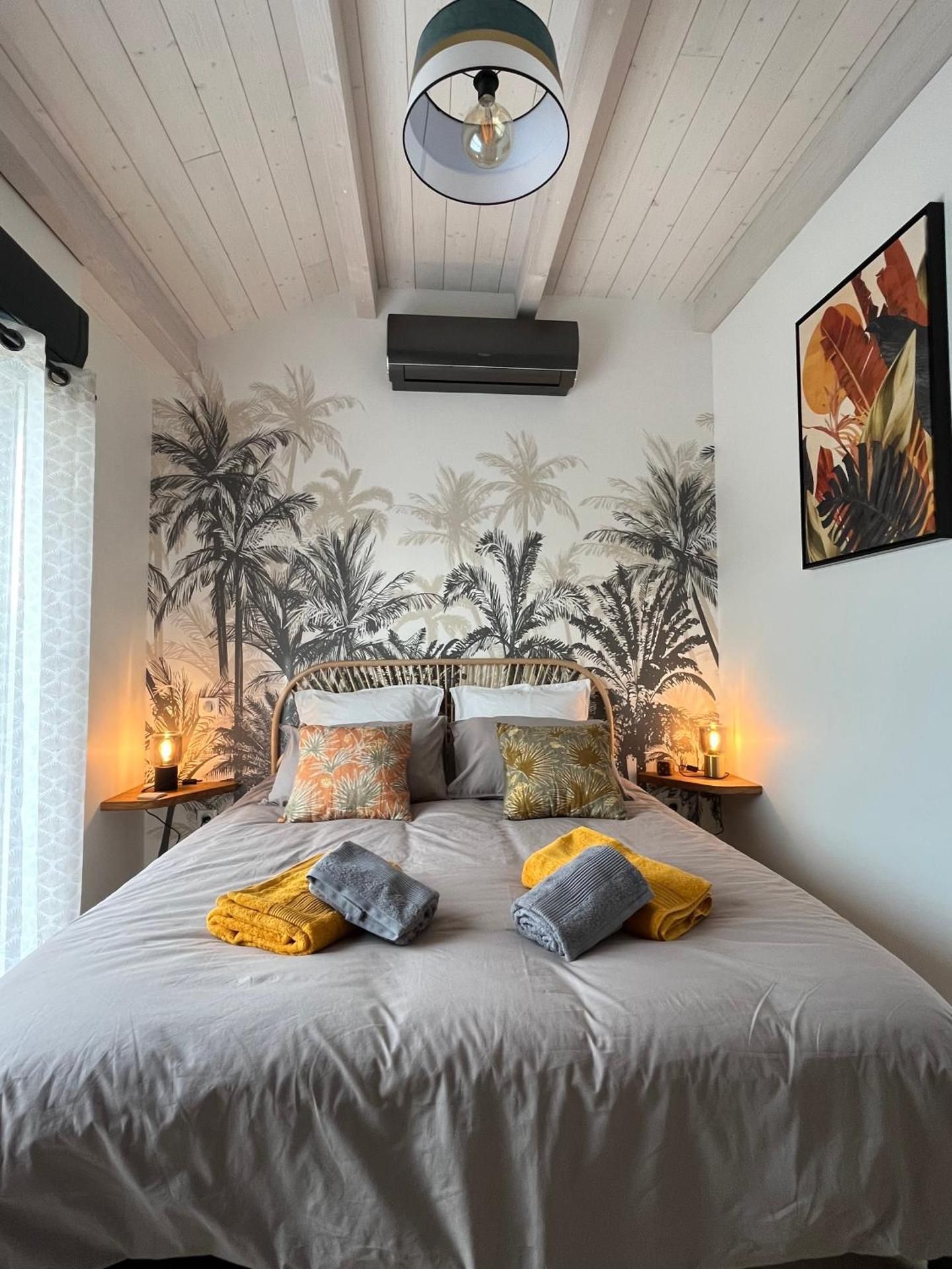 King Room with Mountain View