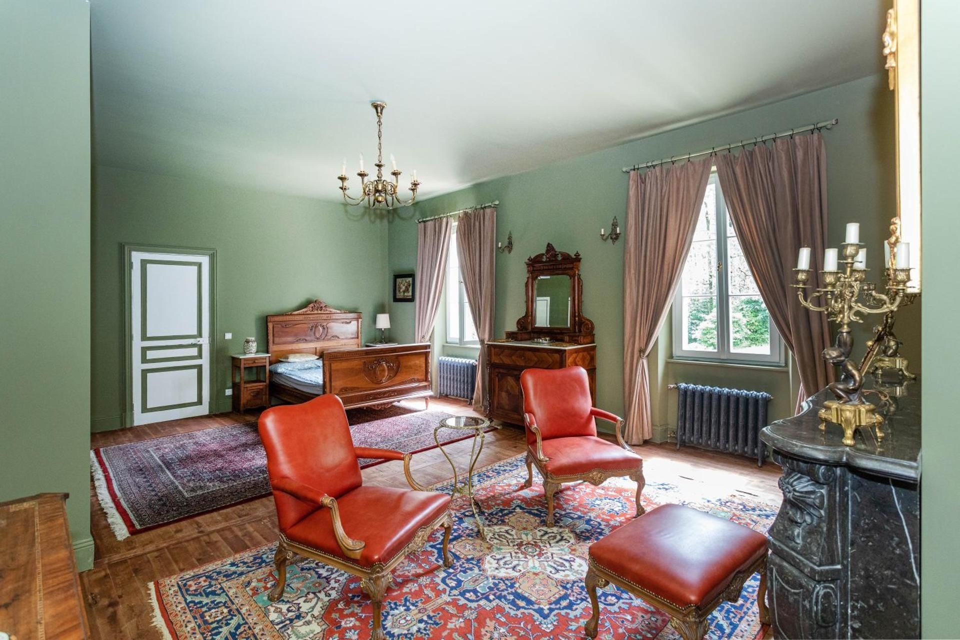 Standard King Room