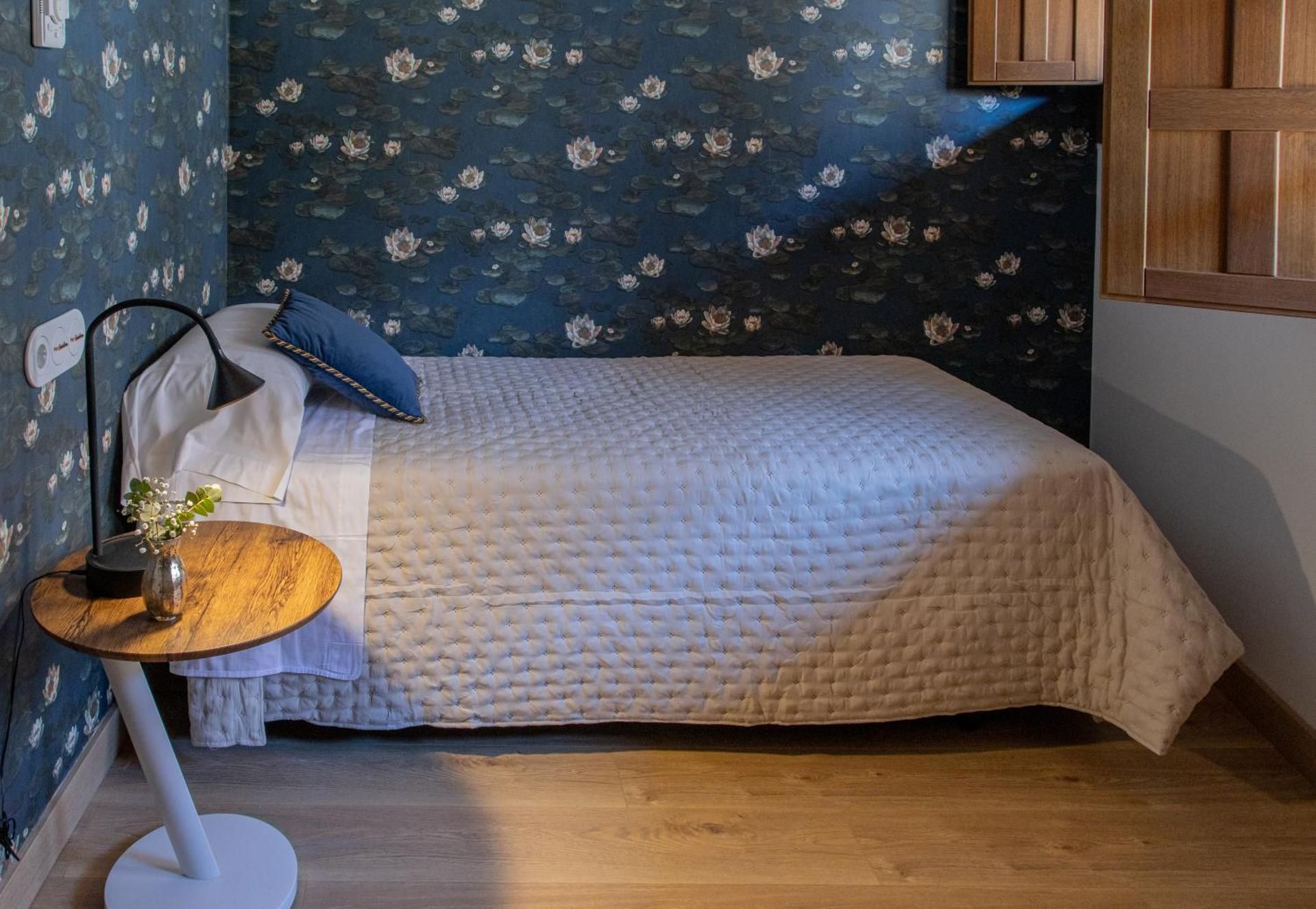 Small Single Room