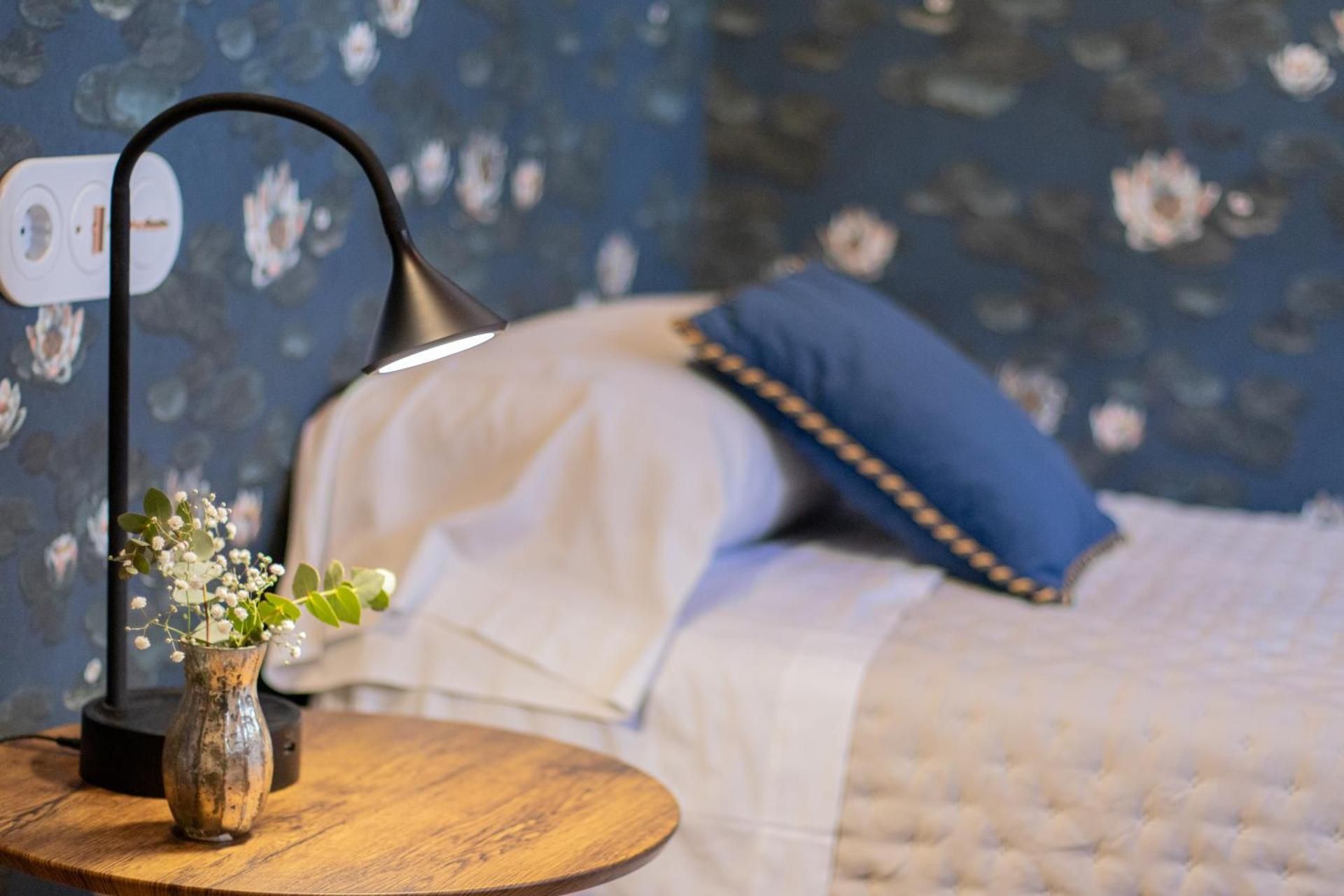 Small Single Room