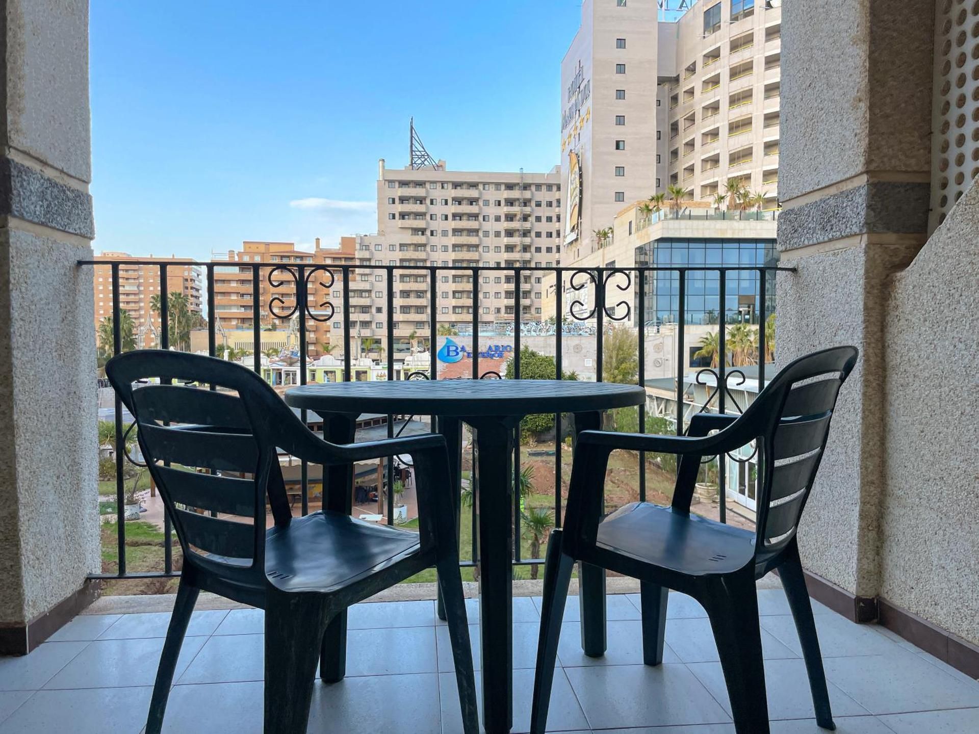 Standard Two-Bedroom Apartment (4 Adults)