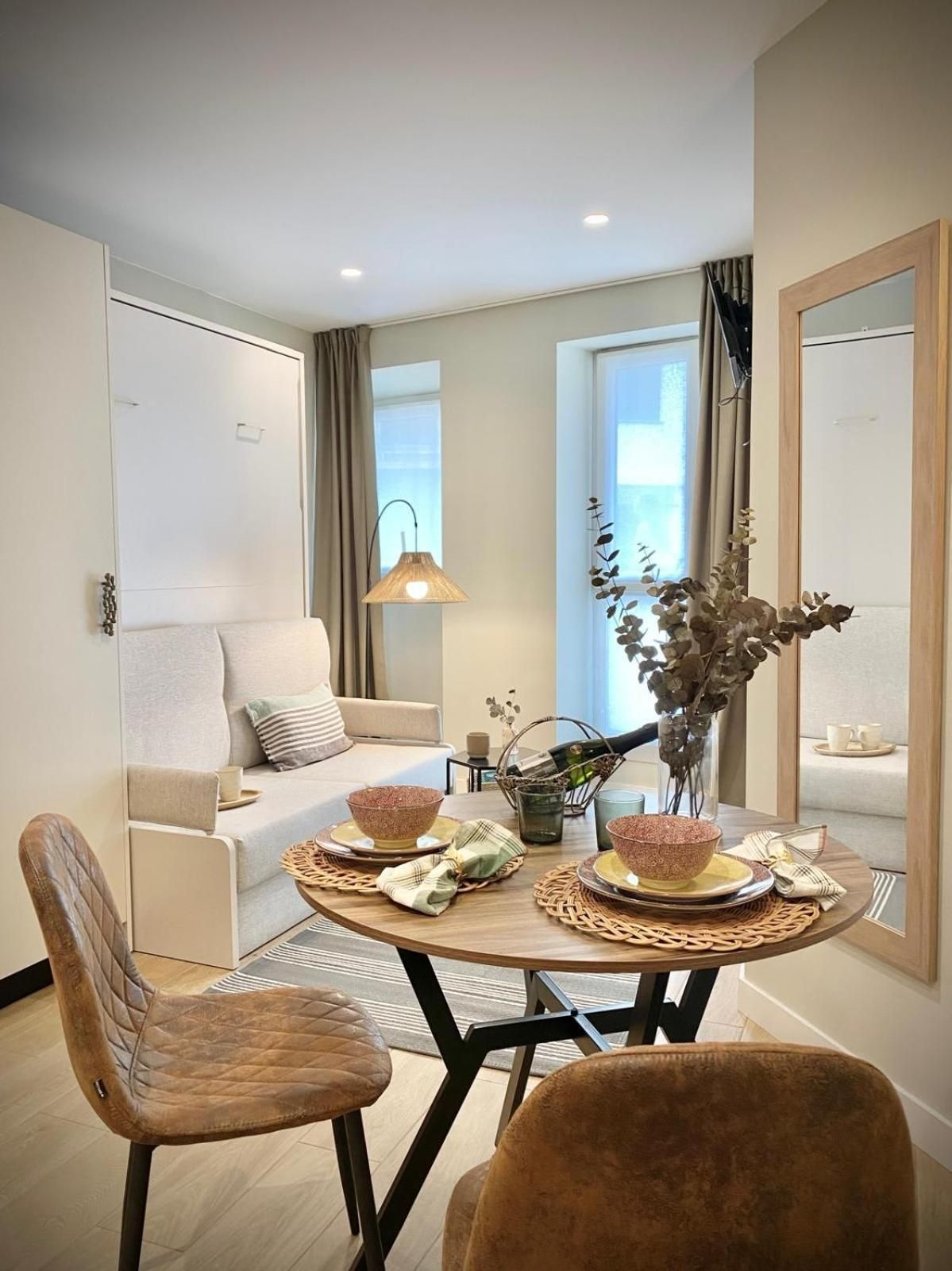 Studio Apartment
