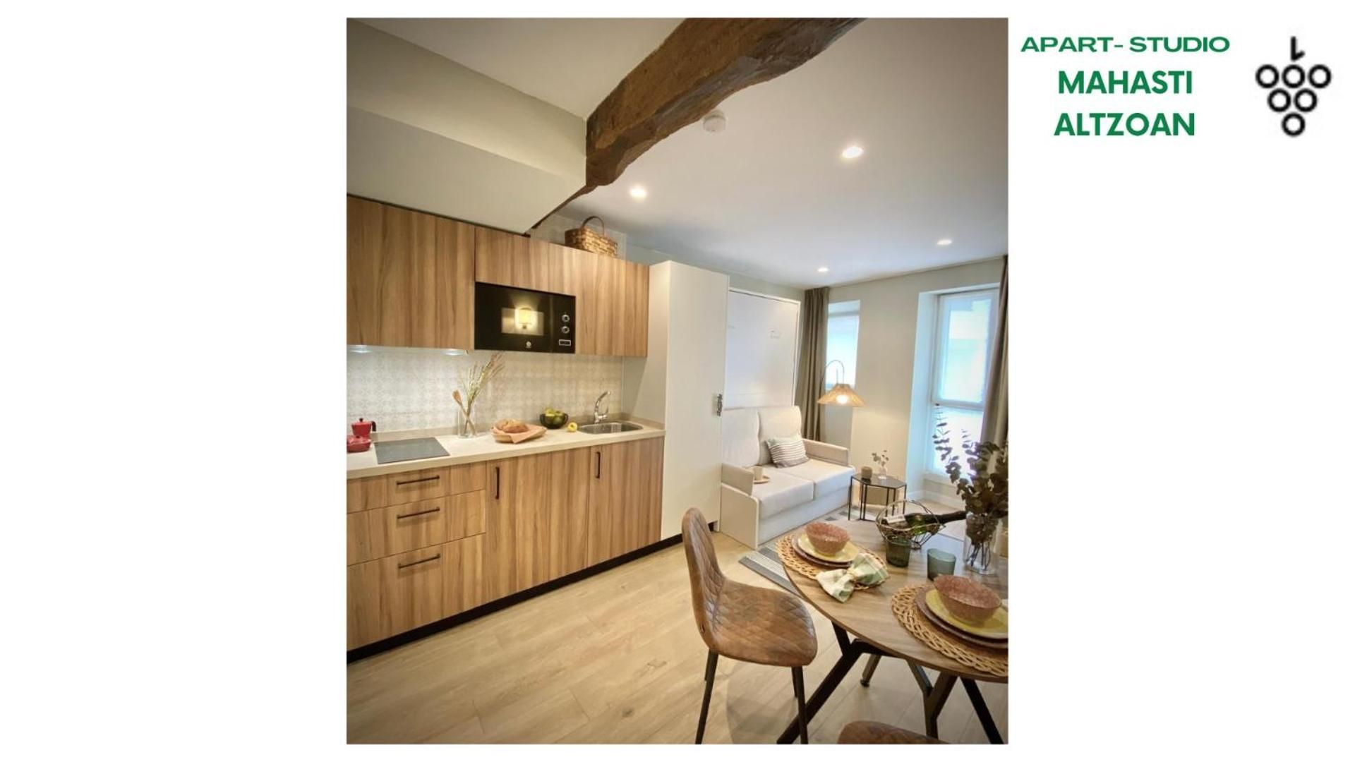 Studio Apartment