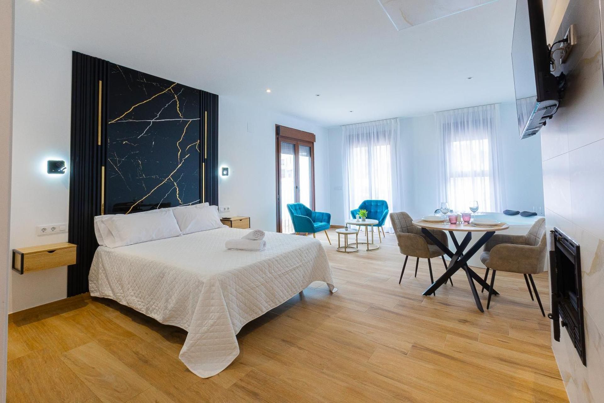 Double Room with Pool View