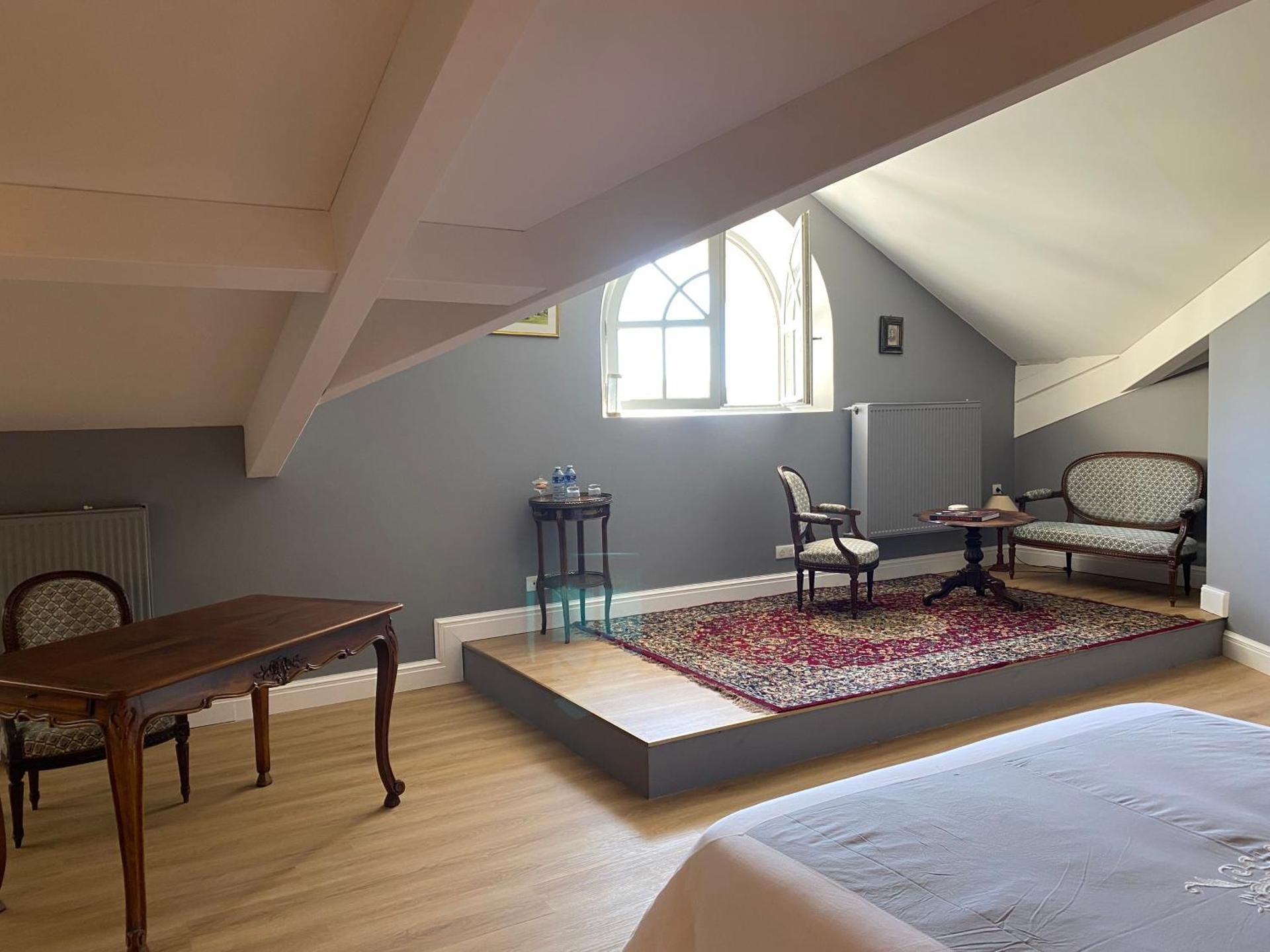 Large Twin Room