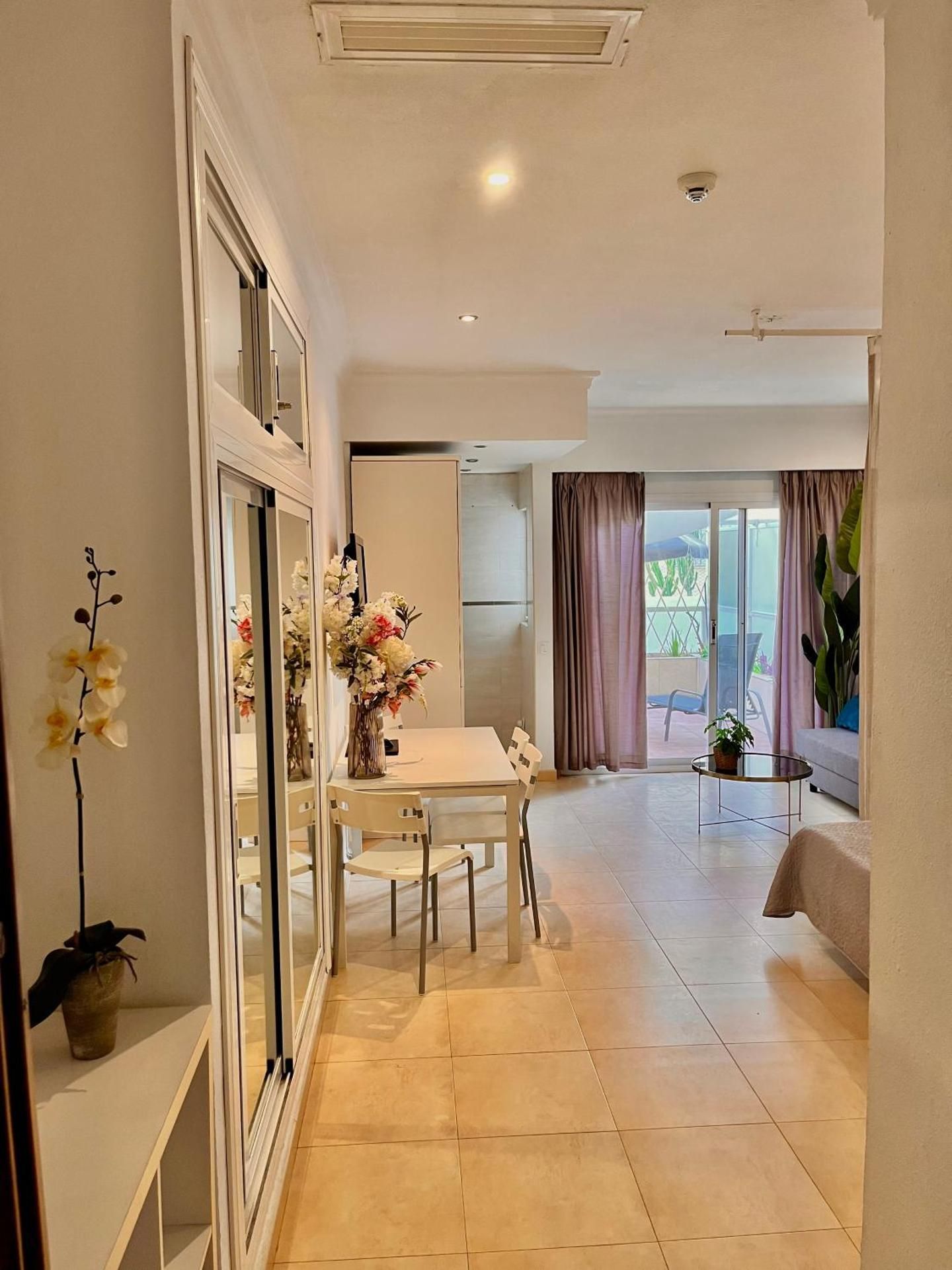 Deluxe Double Room with Extra Bed