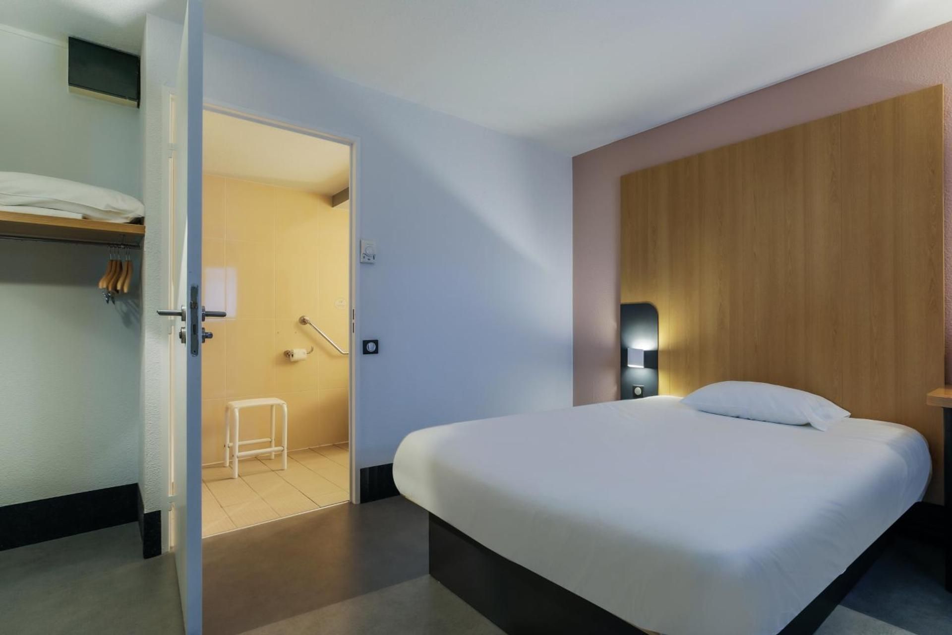 Double Room - Disability Access