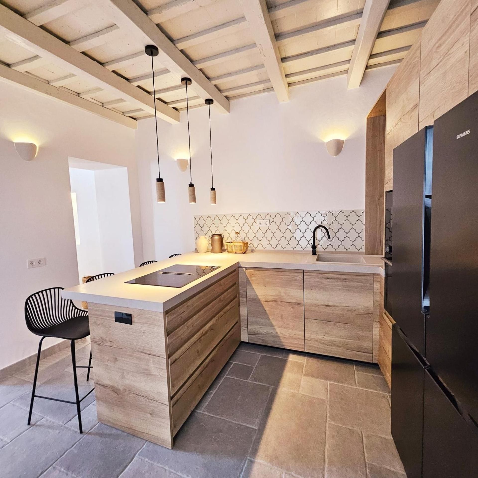 Three-Bedroom Apartment with Balcony