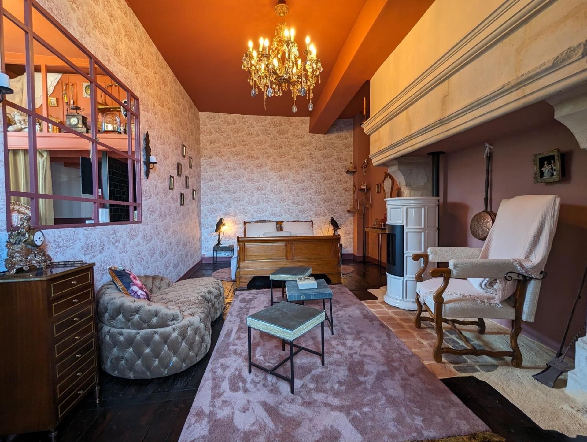 Double Room with Private Bathroom