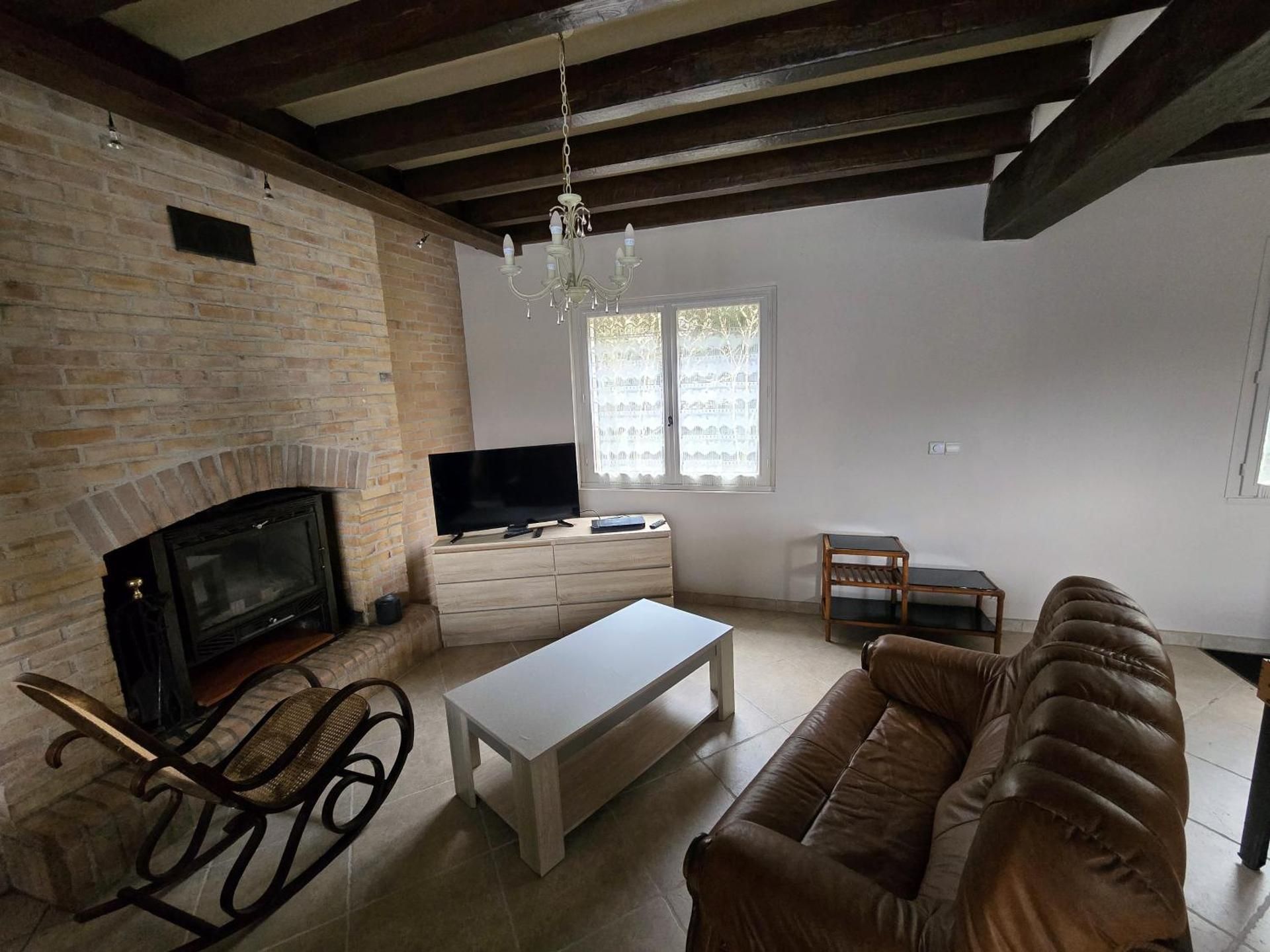 Double Room with Shared Bathroom