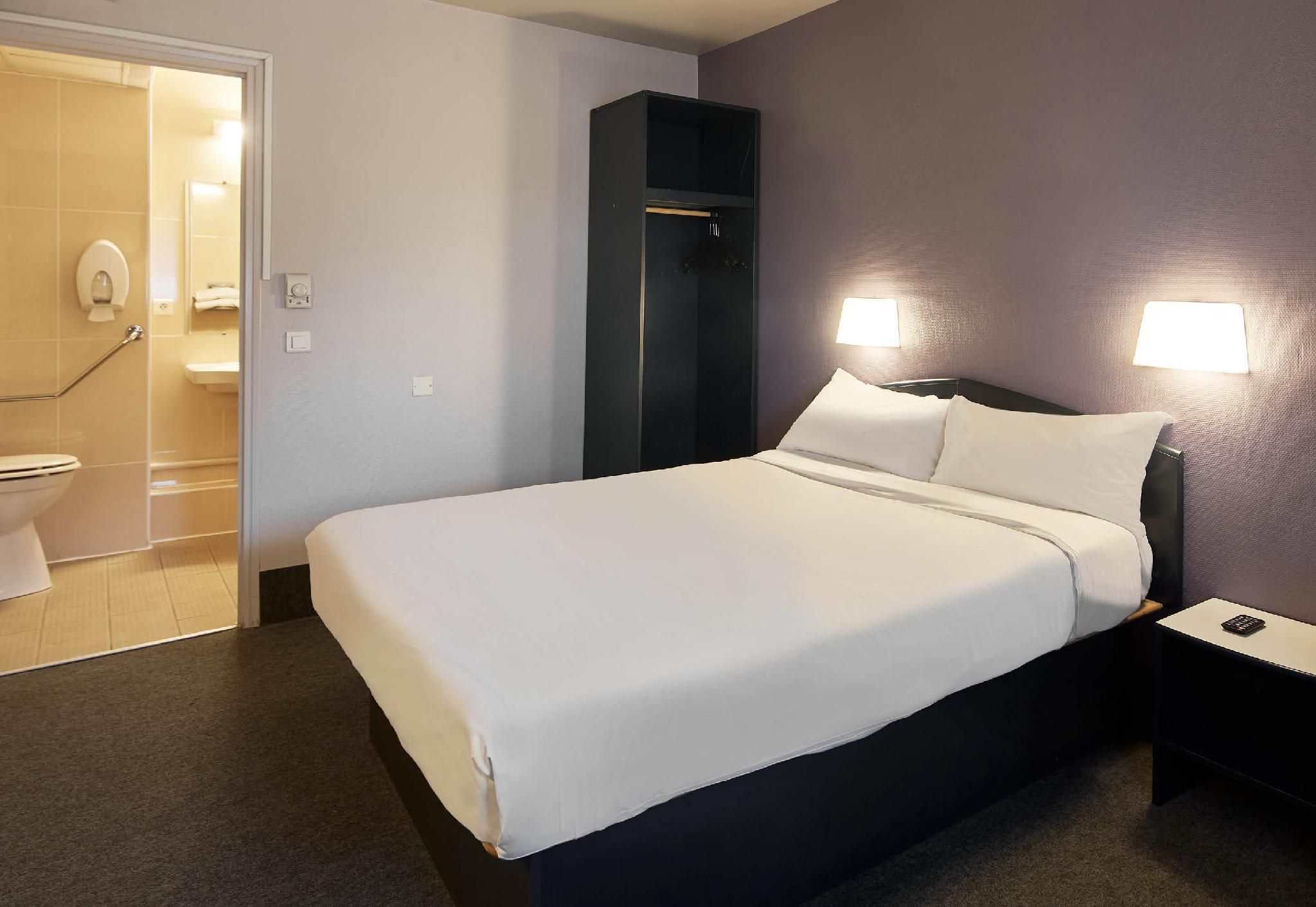 Double Room - Disability Access