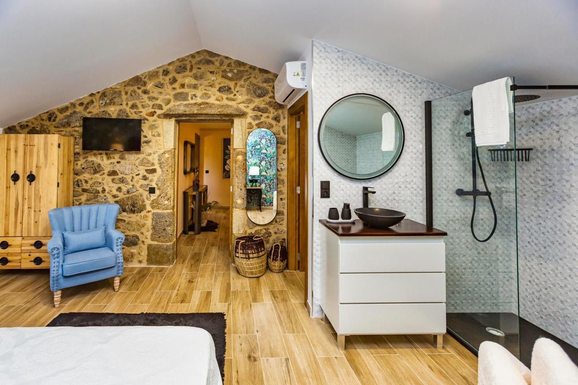 Double Room with Spa Bath