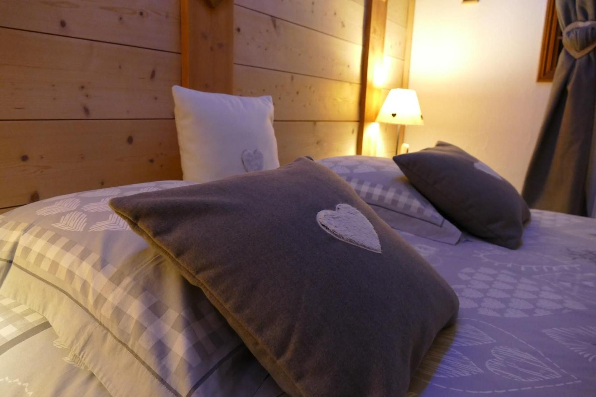 Double Room with Mountain View